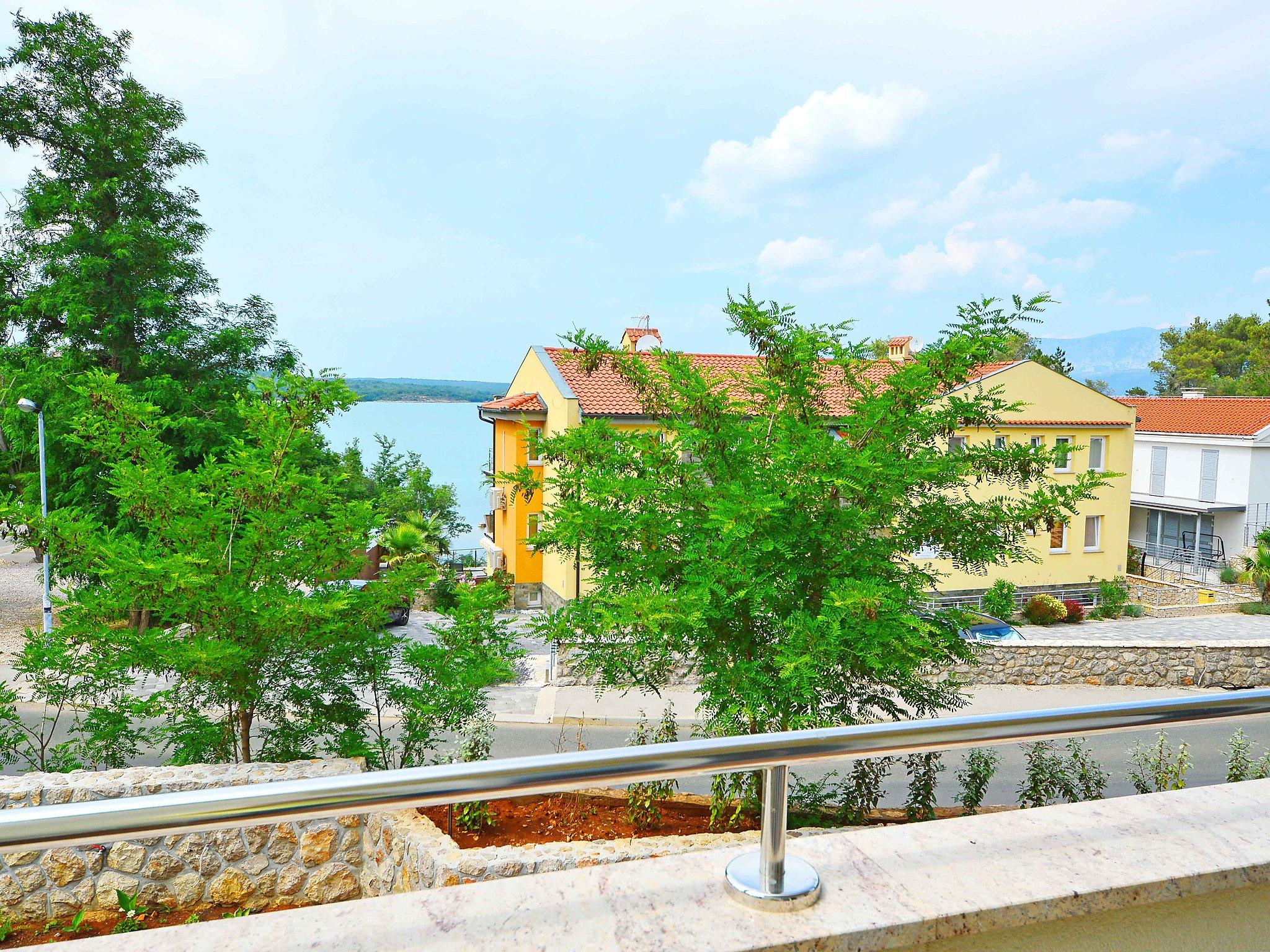 Foto 2 - Apartamento de 2 quartos em Dobrinj com vistas do mar