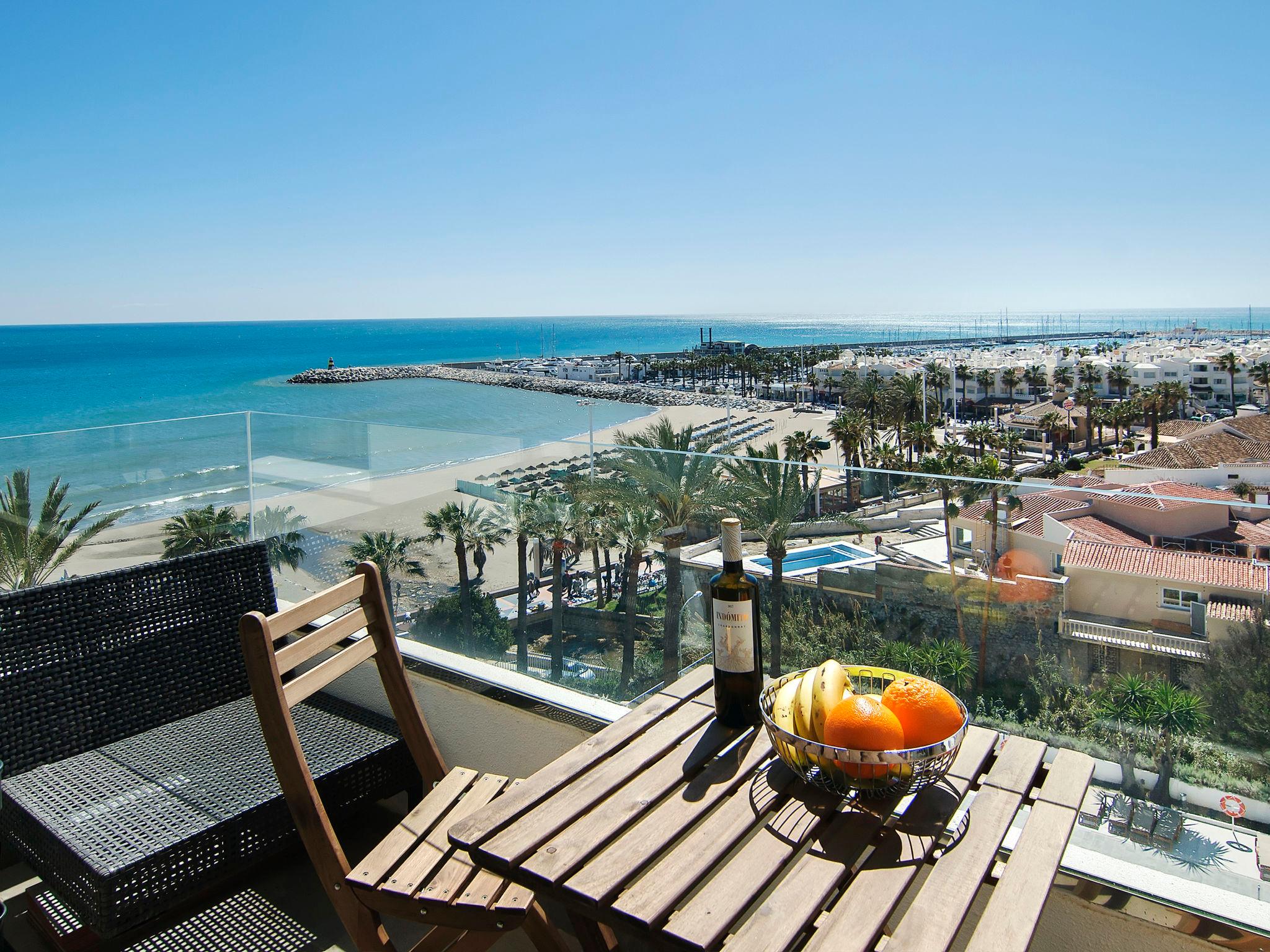 Foto 2 - Apartamento de 1 habitación en Torremolinos con piscina y vistas al mar