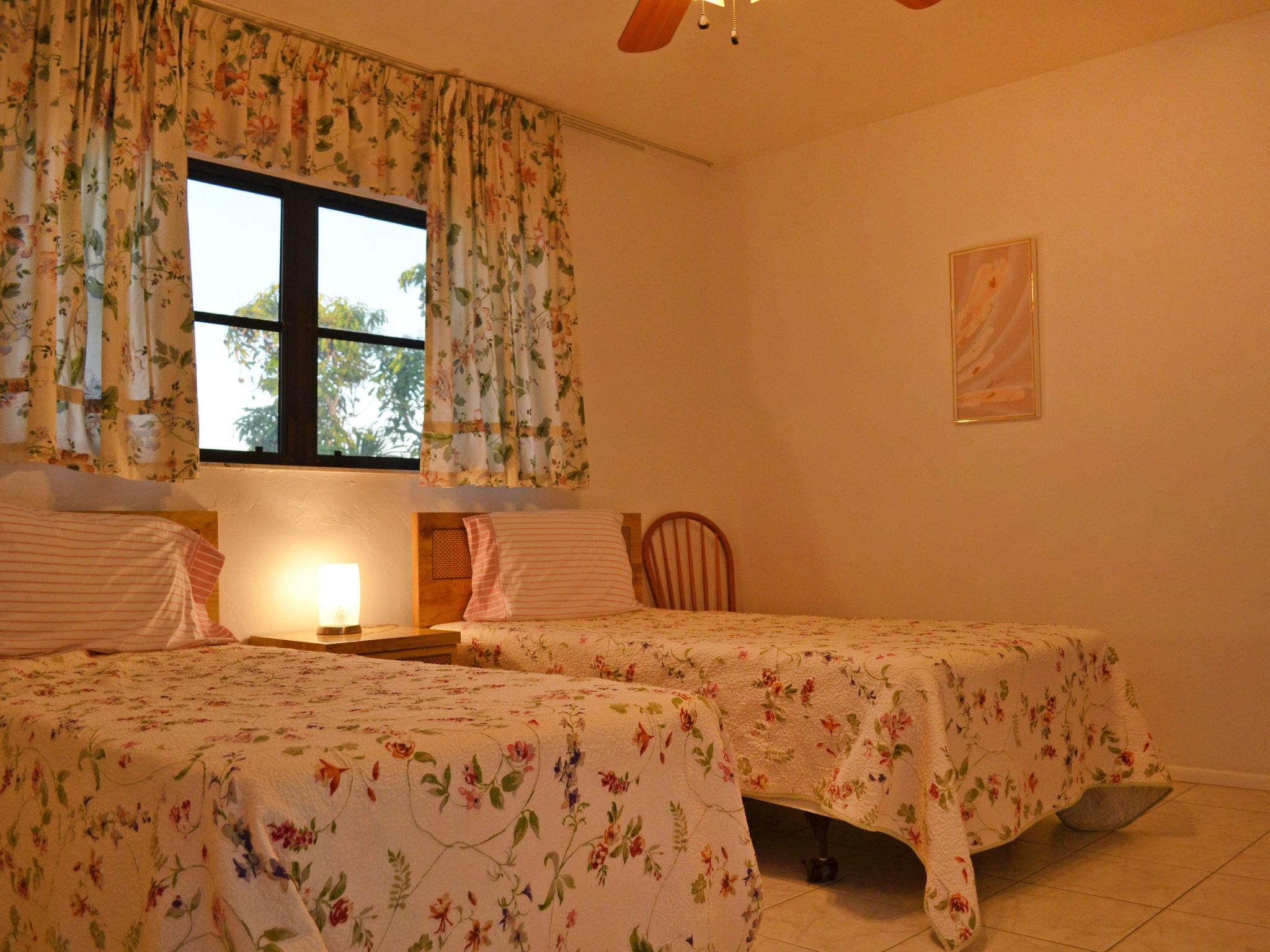 Foto 6 - Casa con 2 camere da letto a Marco Island con piscina privata e vista mare