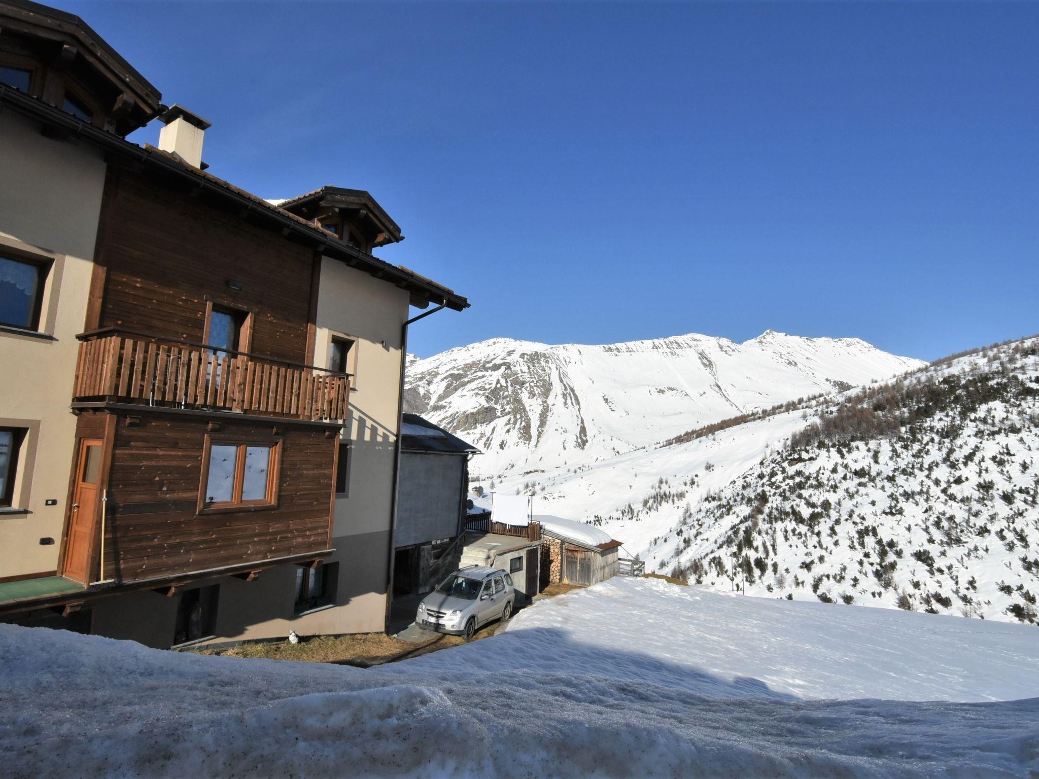 Photo 26 - Appartement de 4 chambres à Livigno avec jardin