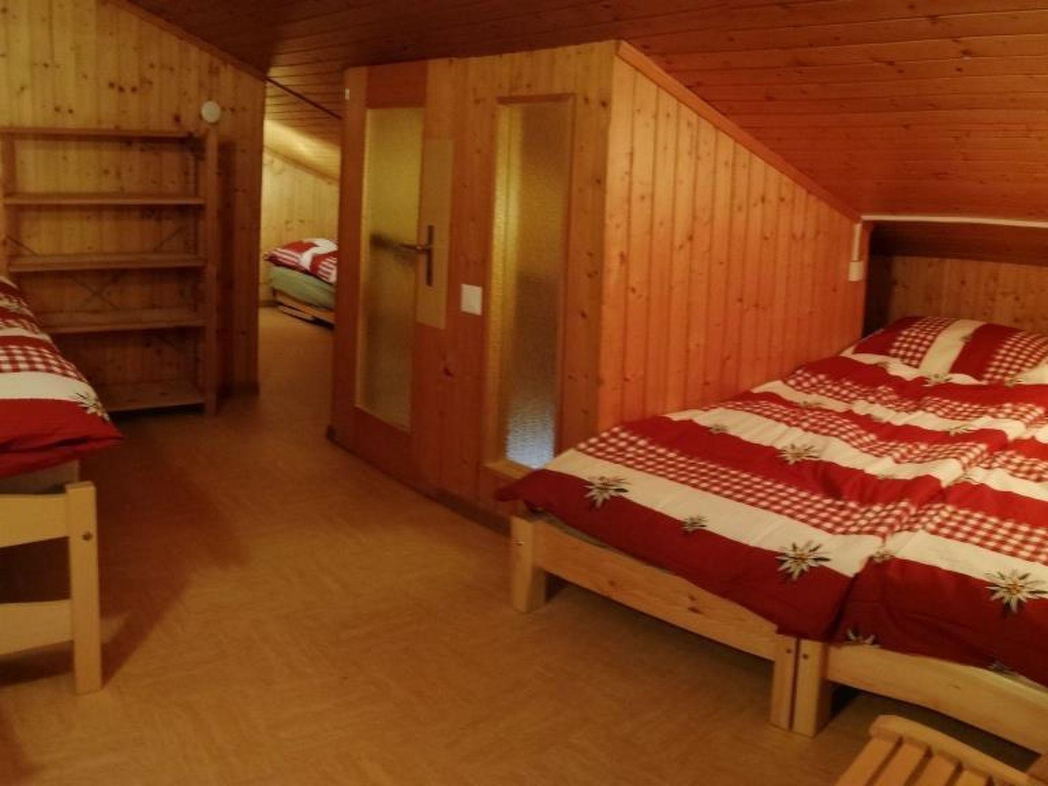 Foto 30 - Apartamento de 3 quartos em Lenk com jardim e sauna
