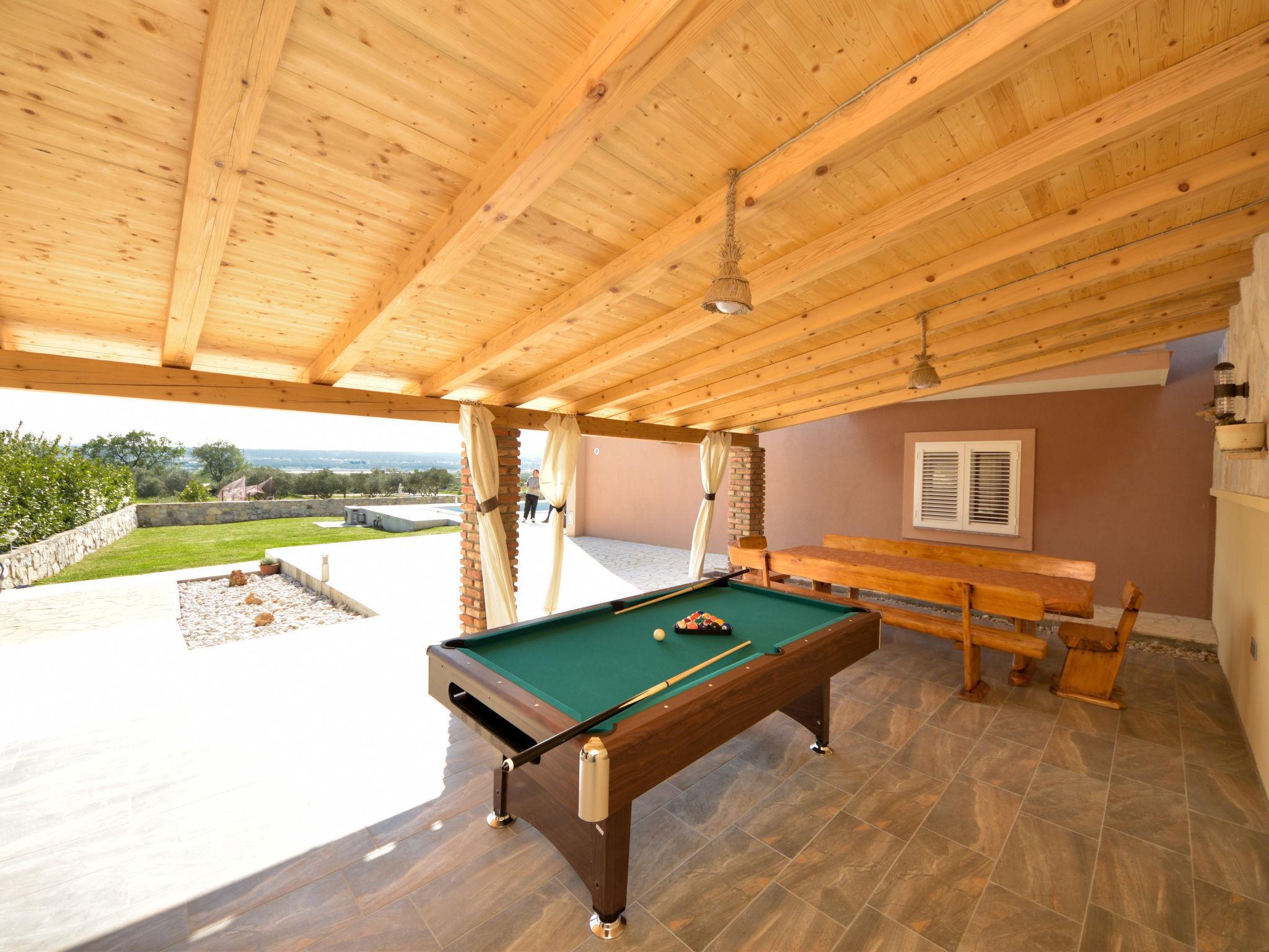 Photo 27 - 5 bedroom House in Benkovac with private pool and sea view