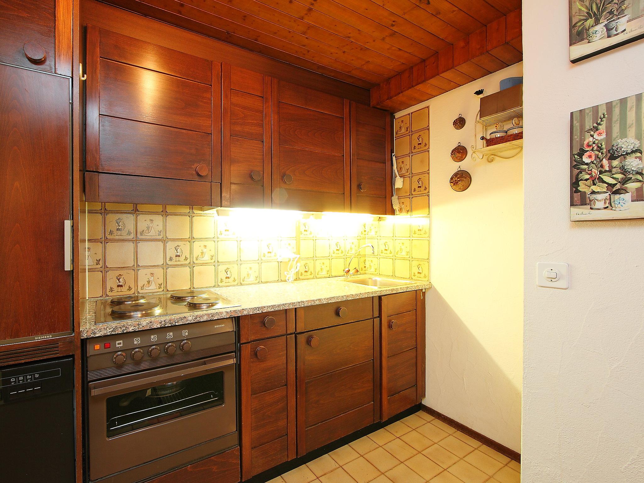 Photo 6 - 2 bedroom Apartment in Silvaplana with terrace and mountain view