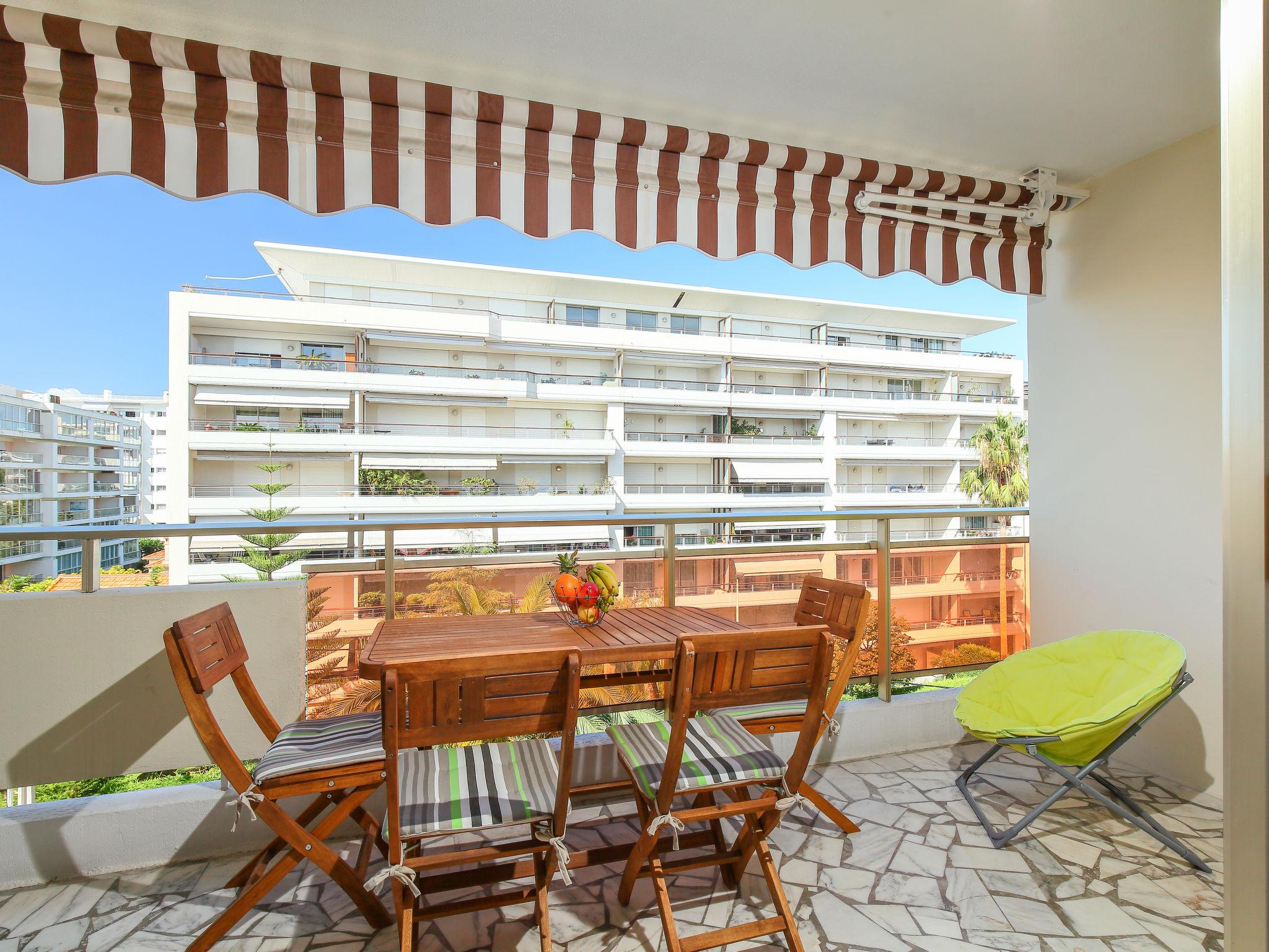Foto 2 - Apartamento em Cannes com terraço e vistas do mar