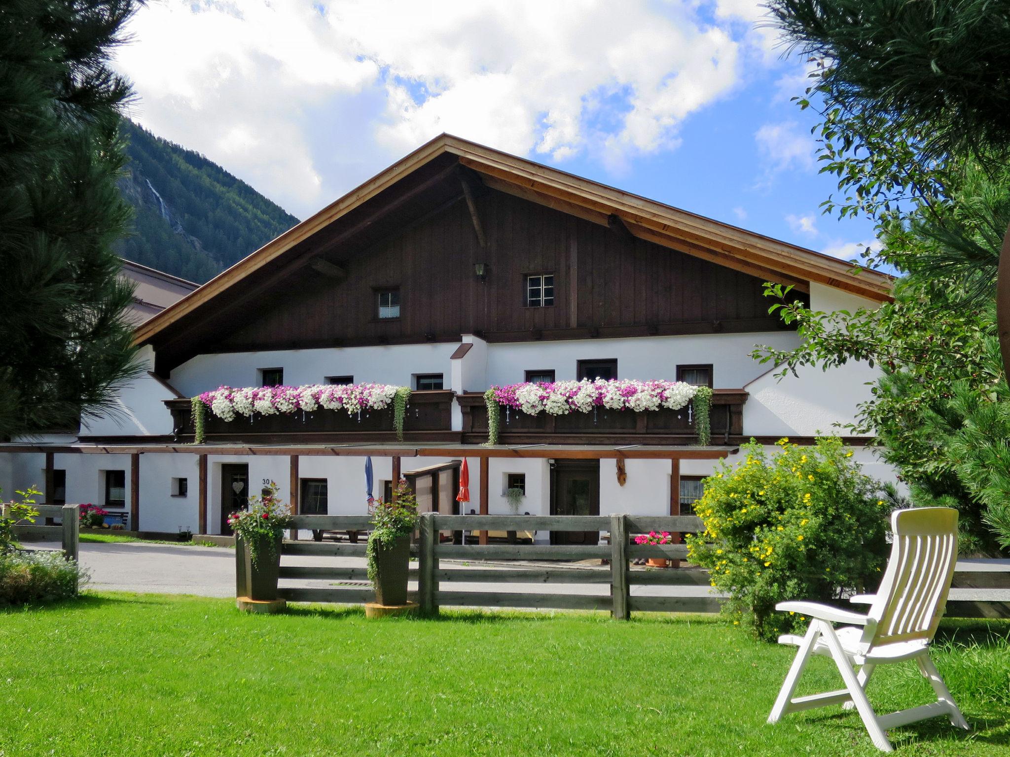 Photo 26 - Maison de 3 chambres à Längenfeld avec terrasse et vues sur la montagne