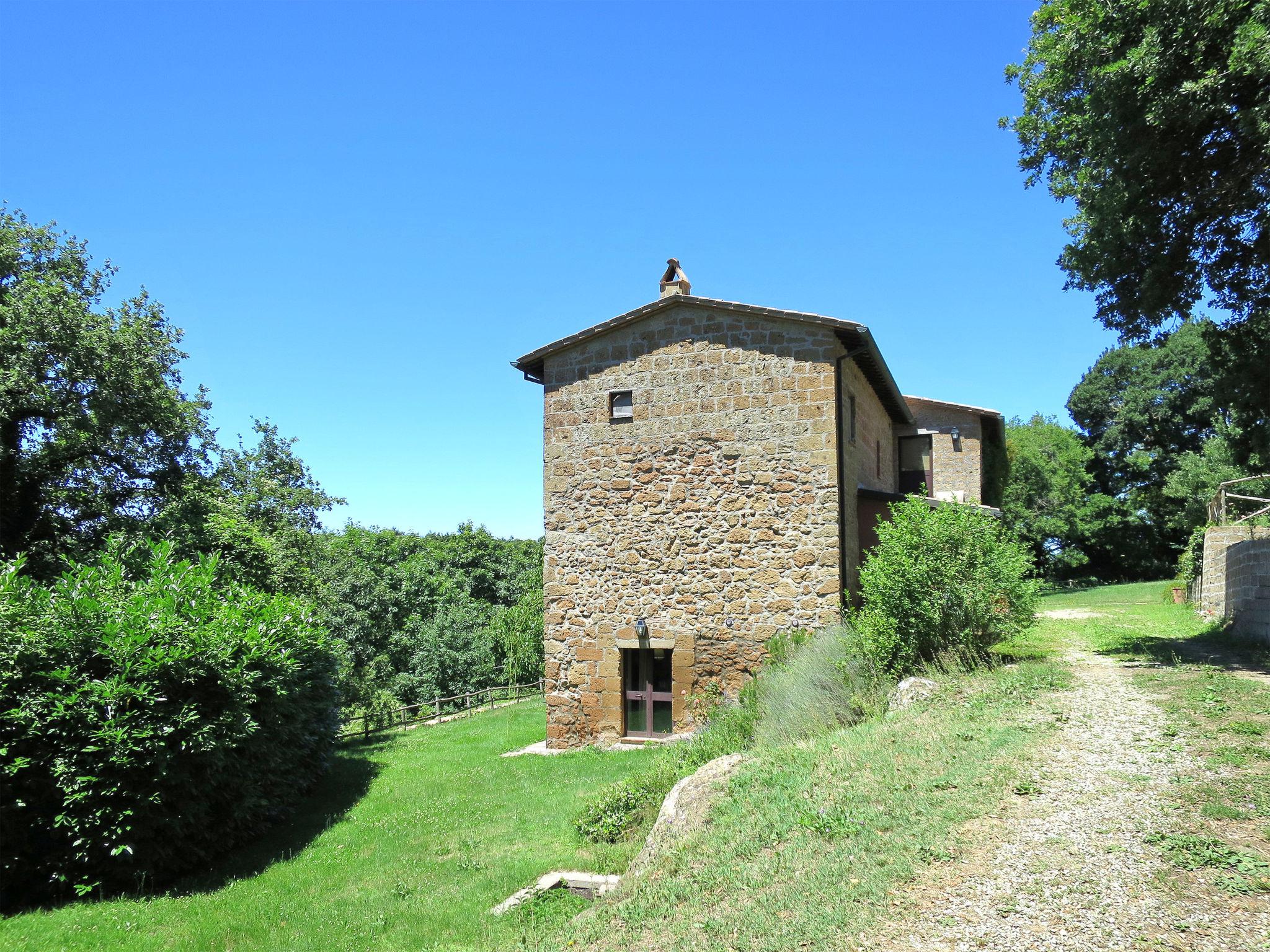 Photo 32 - Maison de 6 chambres à Acquapendente avec piscine privée et jardin