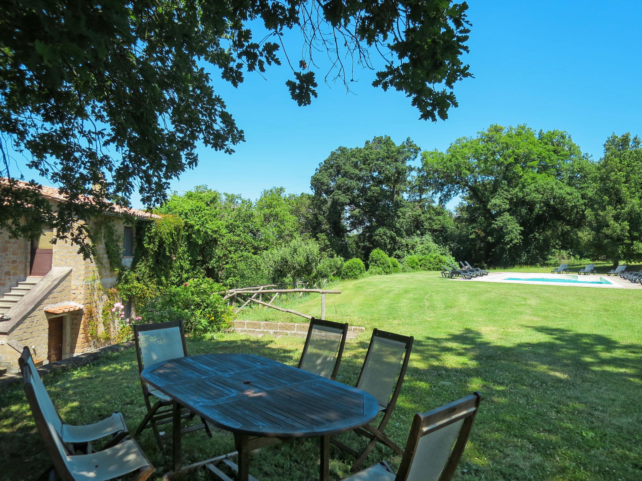 Foto 5 - Casa de 6 quartos em Acquapendente com piscina privada e jardim