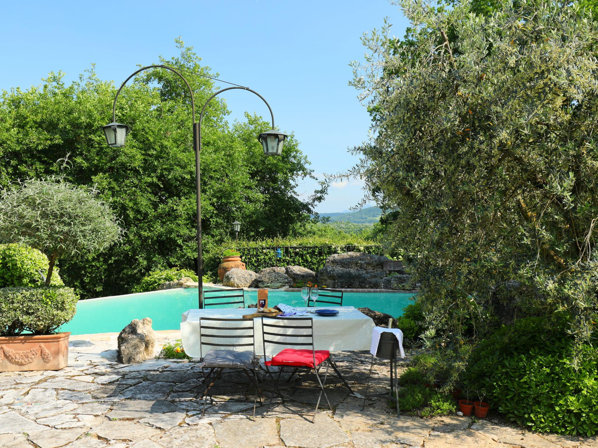 Photo 34 - Maison de 4 chambres à Penna in Teverina avec piscine privée et jardin