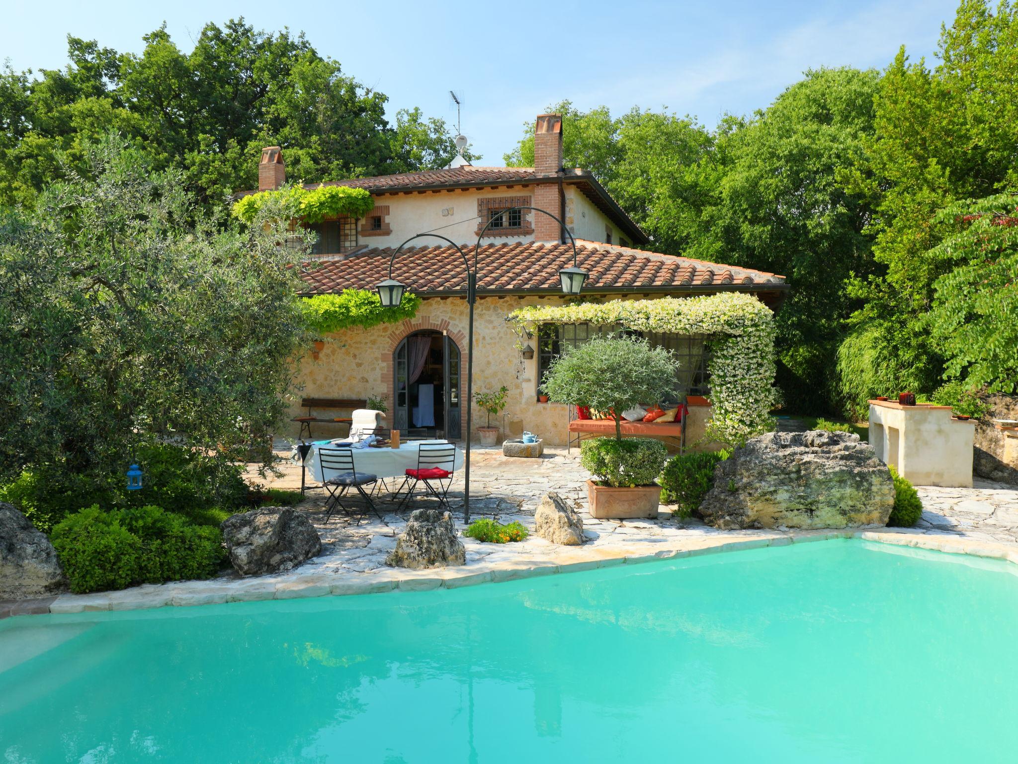 Foto 30 - Casa de 4 quartos em Penna in Teverina com piscina privada e jardim