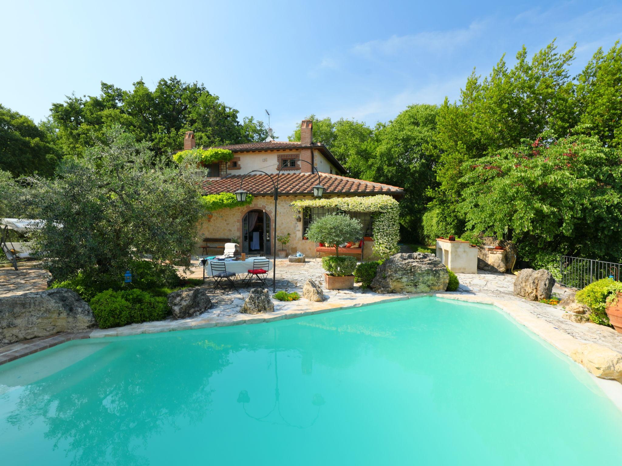 Photo 38 - Maison de 4 chambres à Penna in Teverina avec piscine privée et jardin