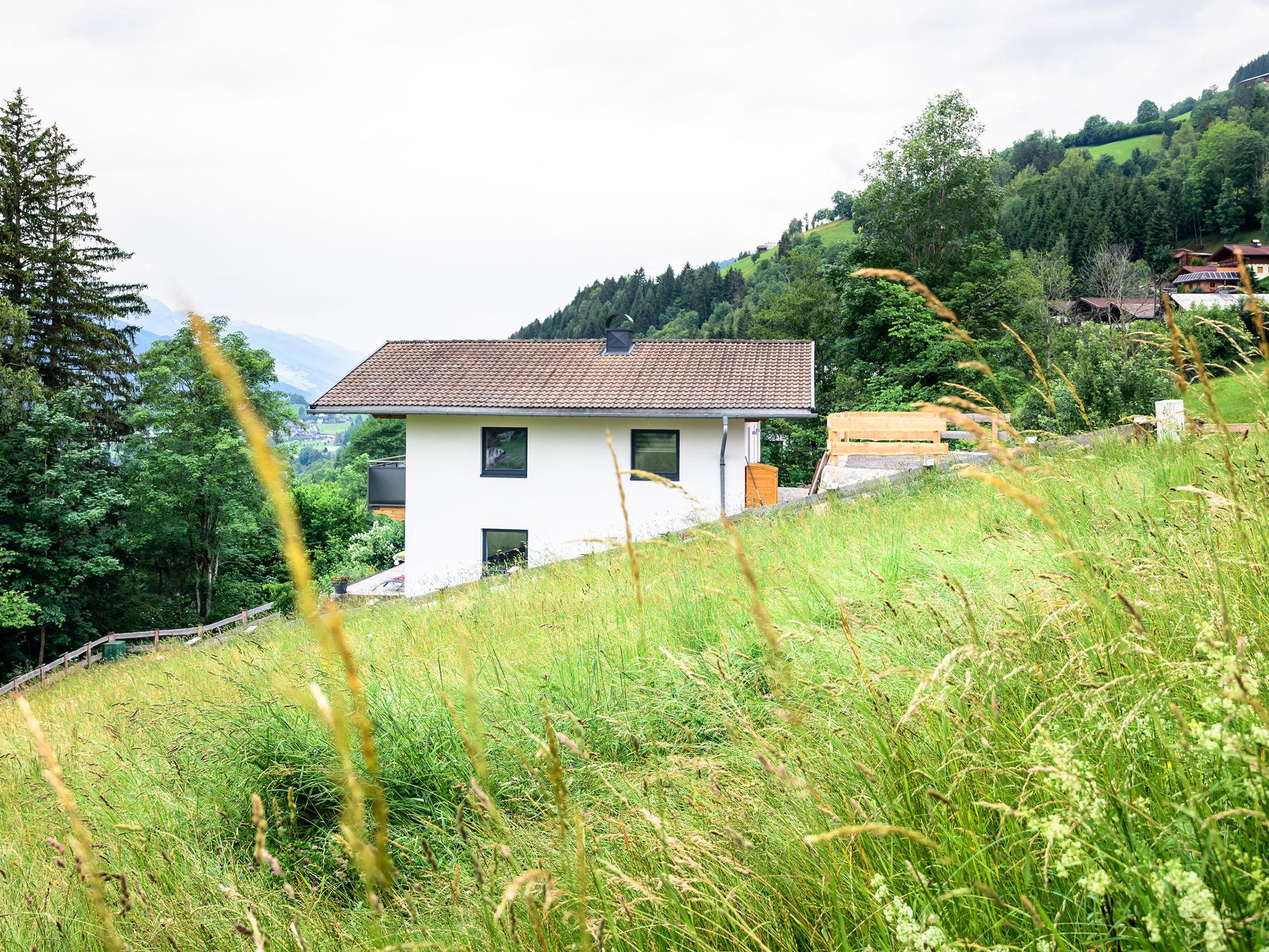 Photo 44 - 3 bedroom House in Taxenbach with garden and terrace