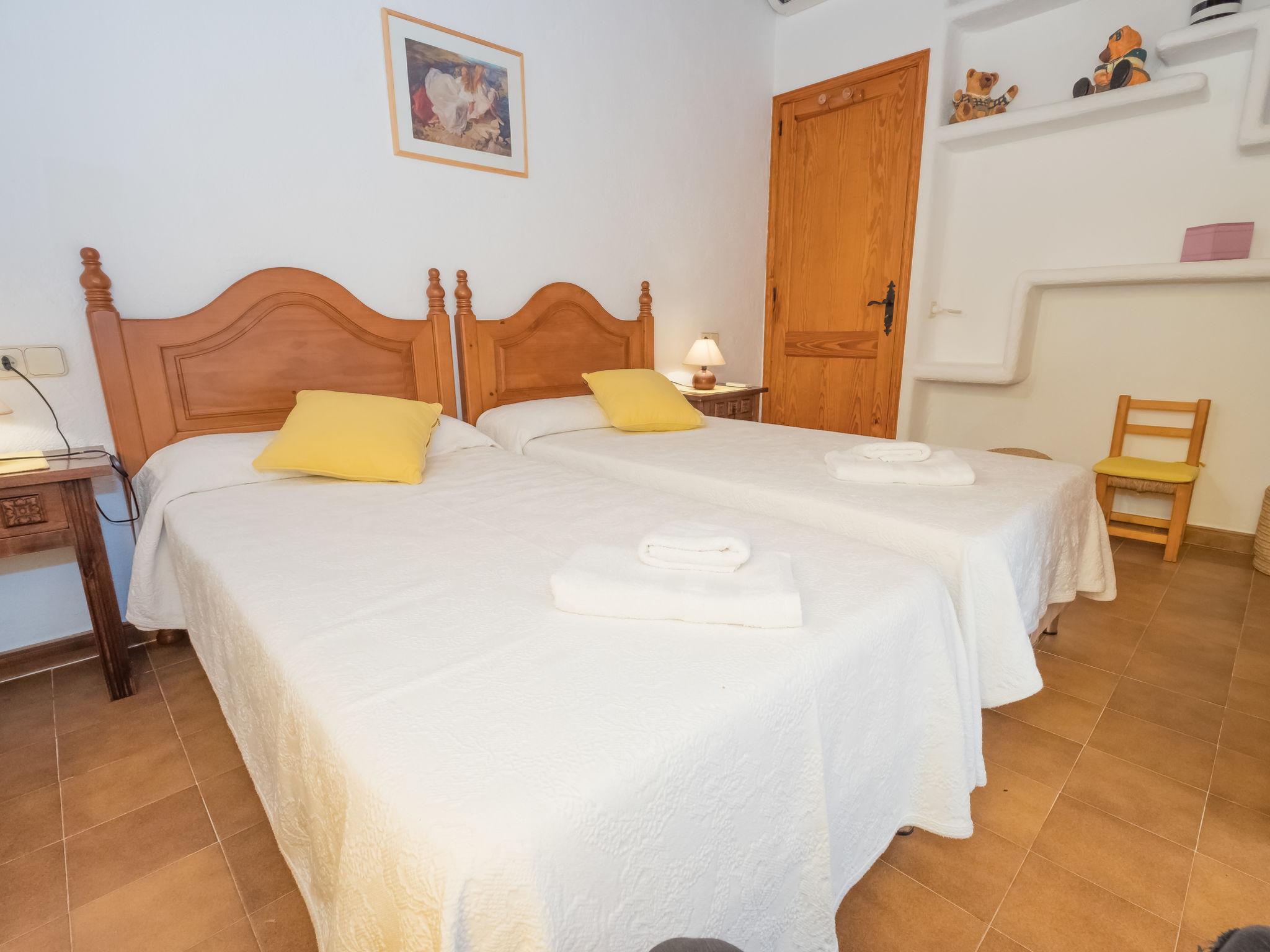 Foto 9 - Haus mit 2 Schlafzimmern in Pollença mit garten und terrasse