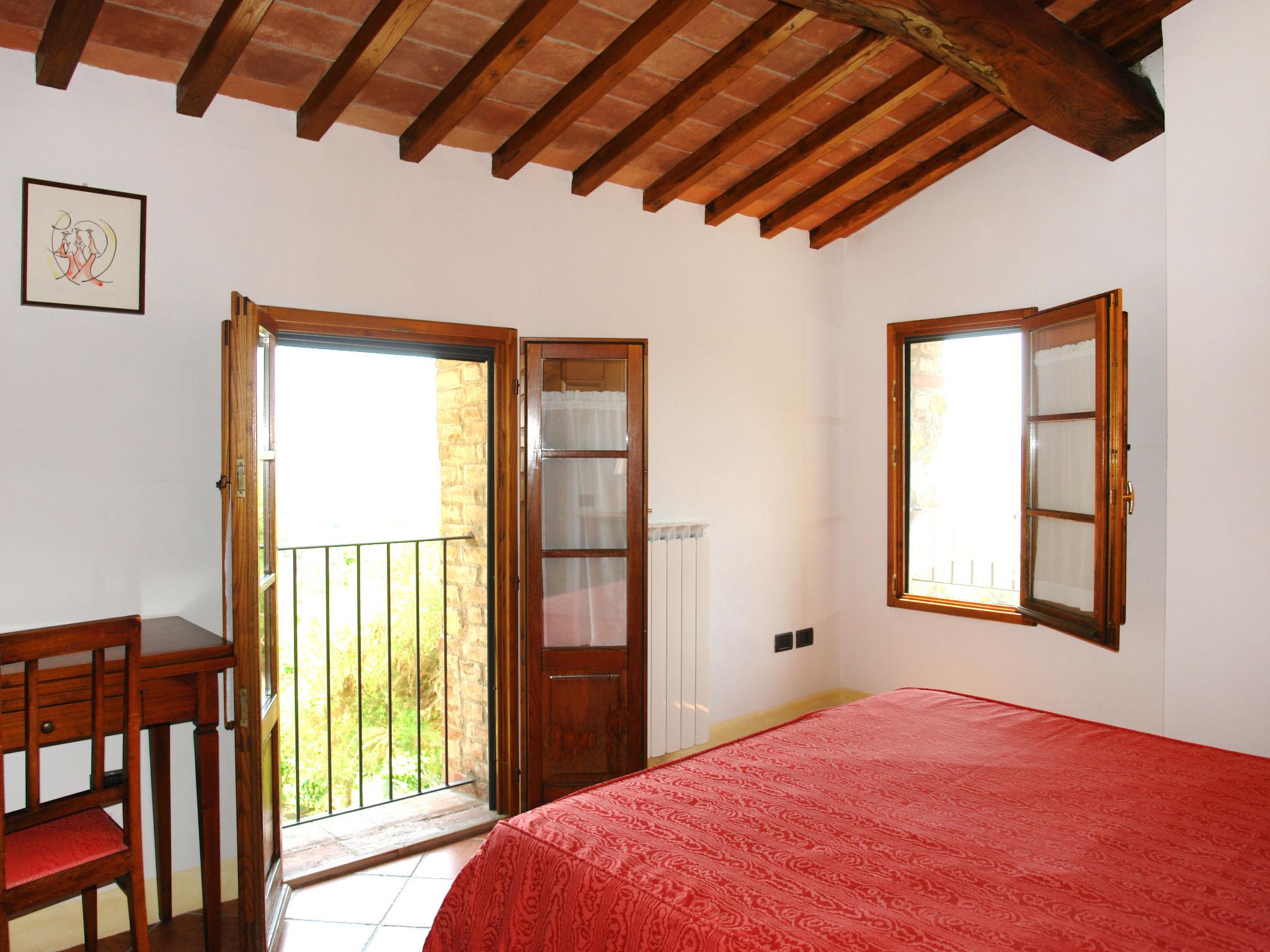 Photo 7 - 1 bedroom Apartment in Gambassi Terme with swimming pool and garden