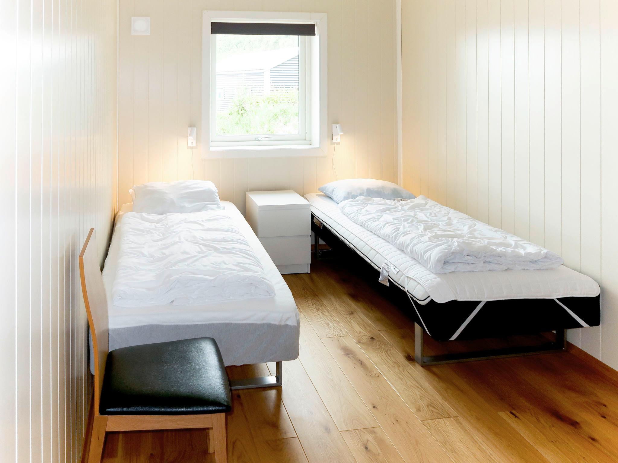 Foto 11 - Casa con 3 camere da letto a Sande i Sunnfjord con terrazza