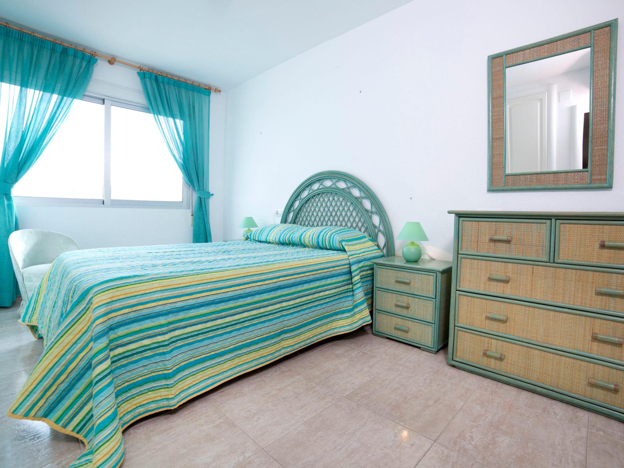 Photo 10 - 2 bedroom Apartment in Calp with swimming pool and sea view