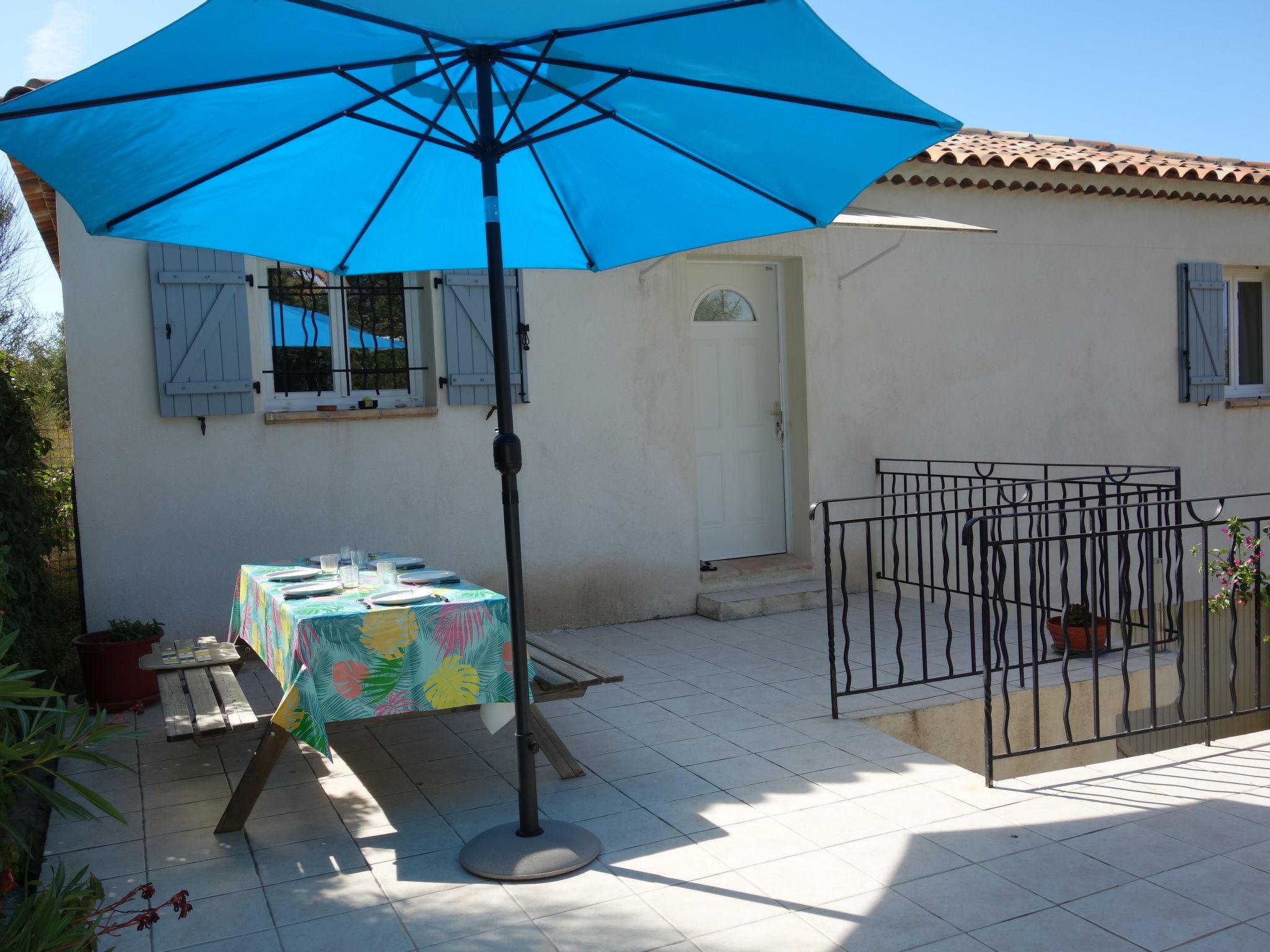 Foto 16 - Casa de 3 quartos em La Cadière-d'Azur com piscina privada e jardim