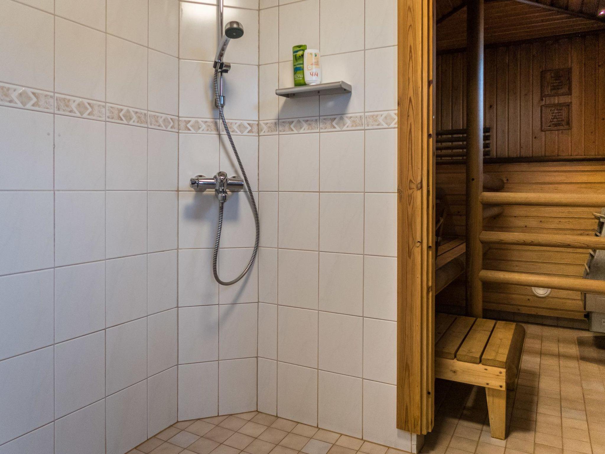 Foto 28 - Casa con 3 camere da letto a Sotkamo con sauna