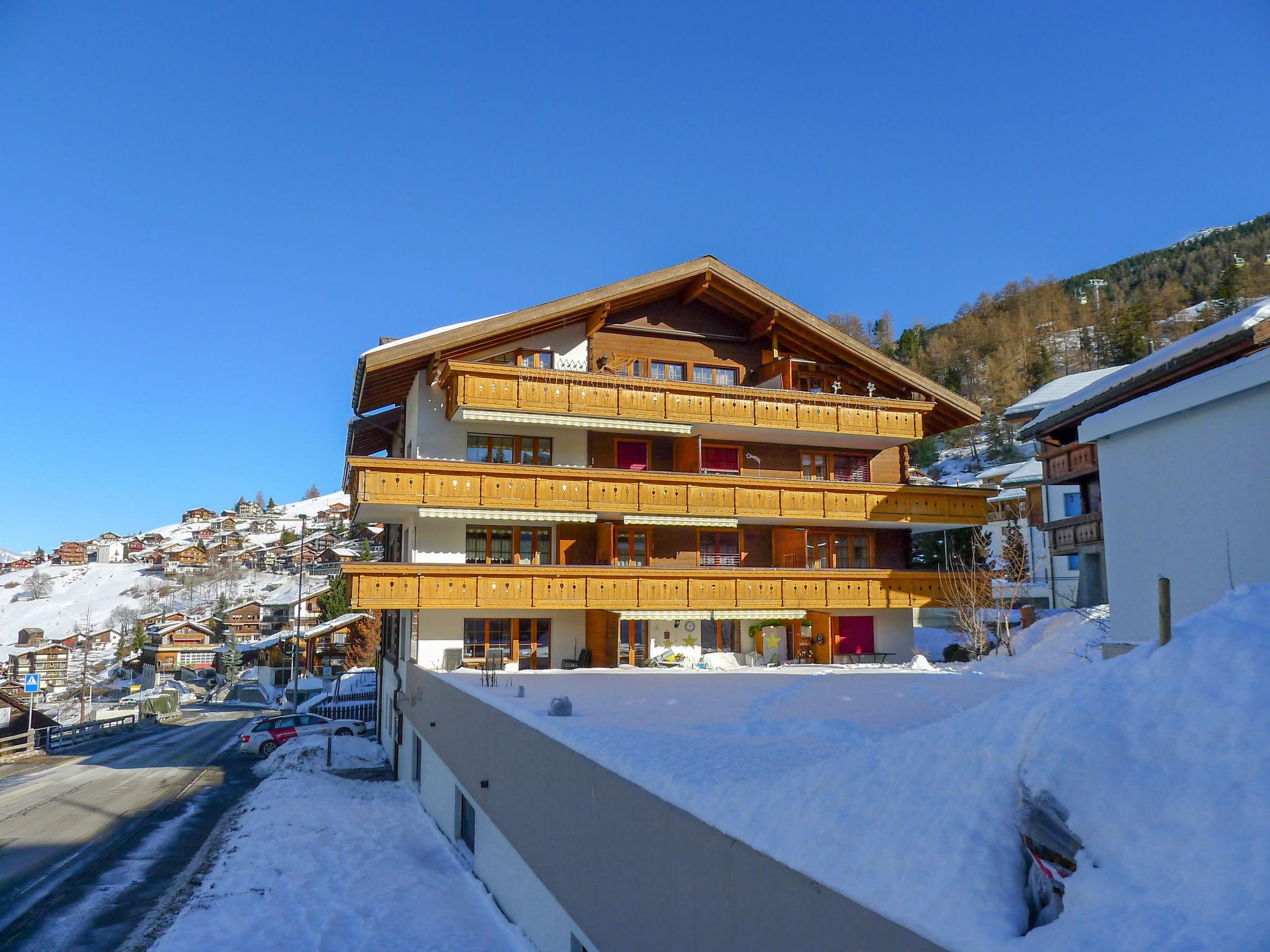 Foto 16 - Apartamento de 1 habitación en Grächen con terraza y vistas a la montaña