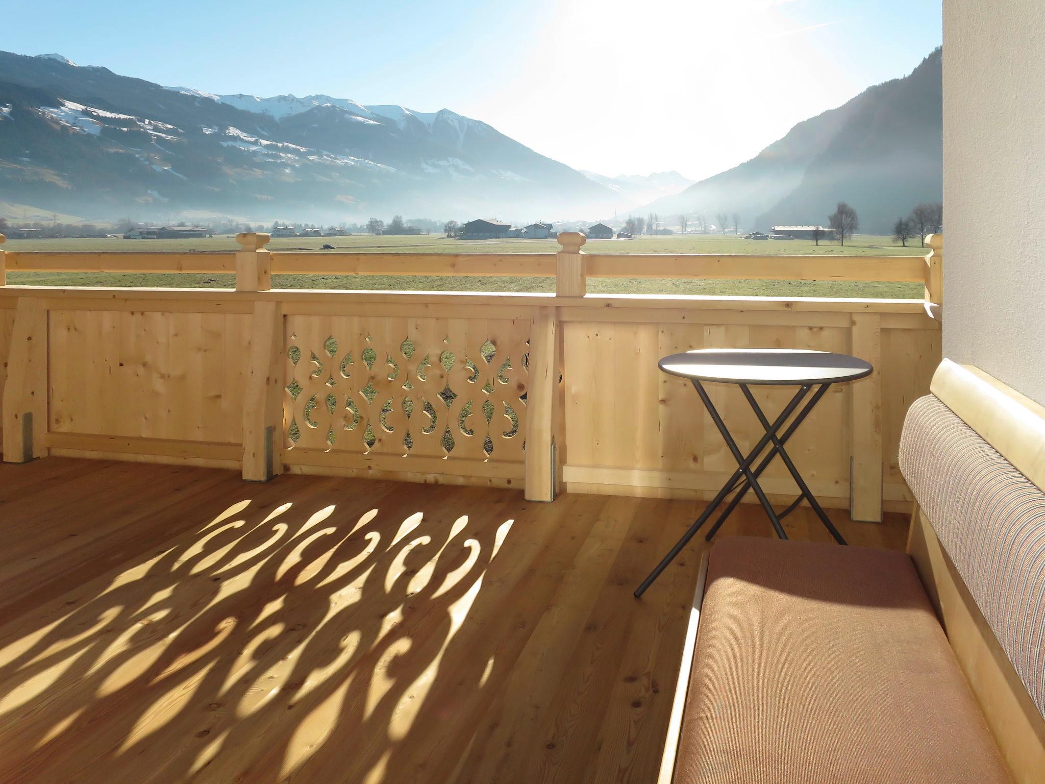 Foto 14 - Apartamento de 2 quartos em Strass im Zillertal com jardim