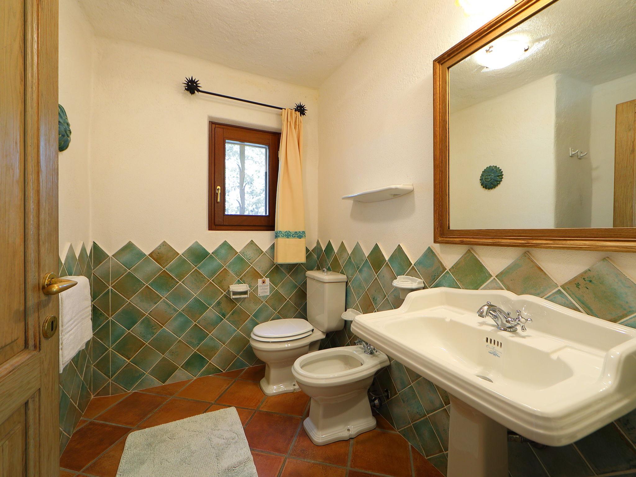 Foto 15 - Casa con 5 camere da letto a Santa Teresa Gallura con piscina privata e vista mare