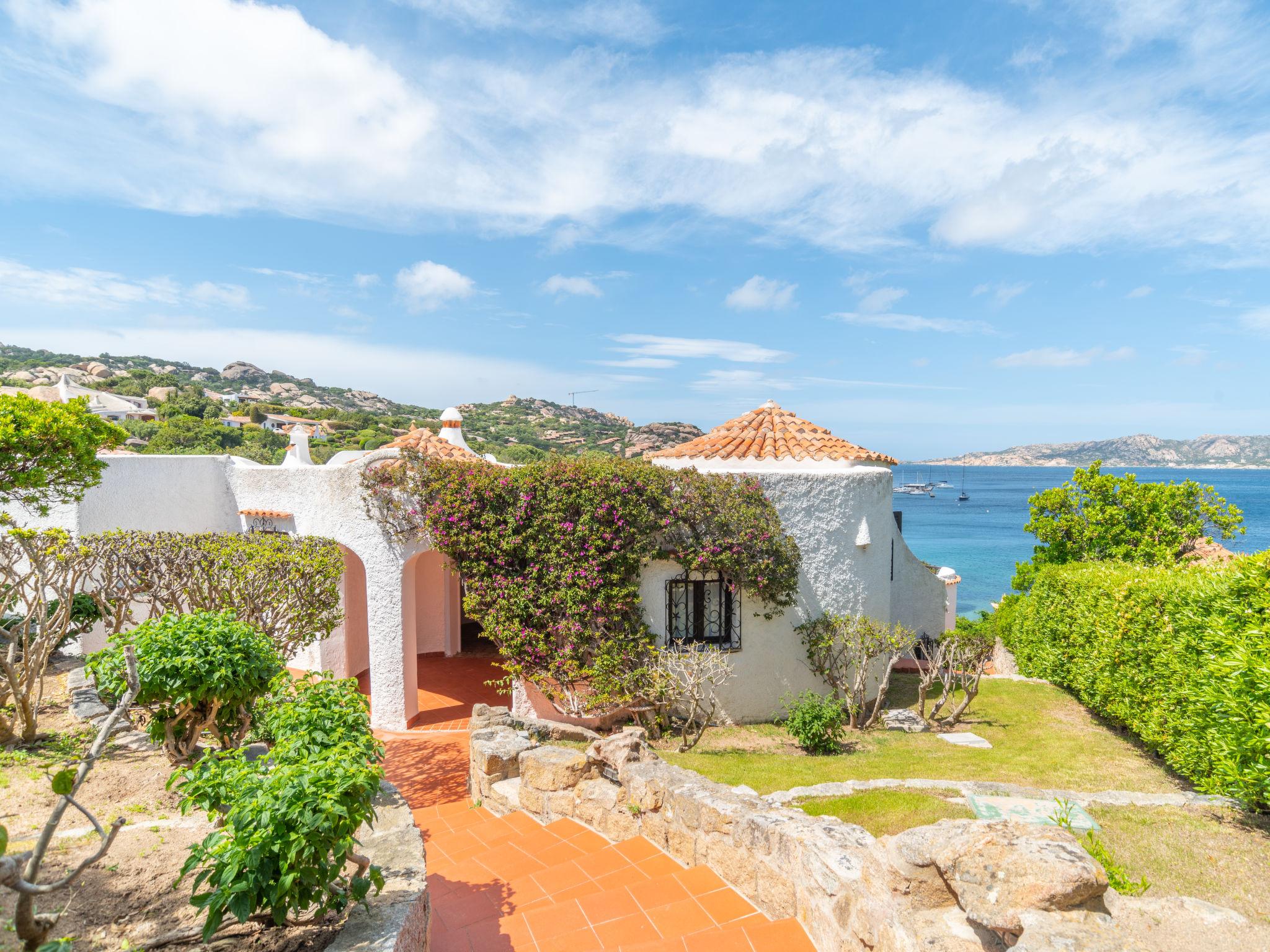 Foto 1 - Casa de 5 quartos em Palau com terraço e vistas do mar