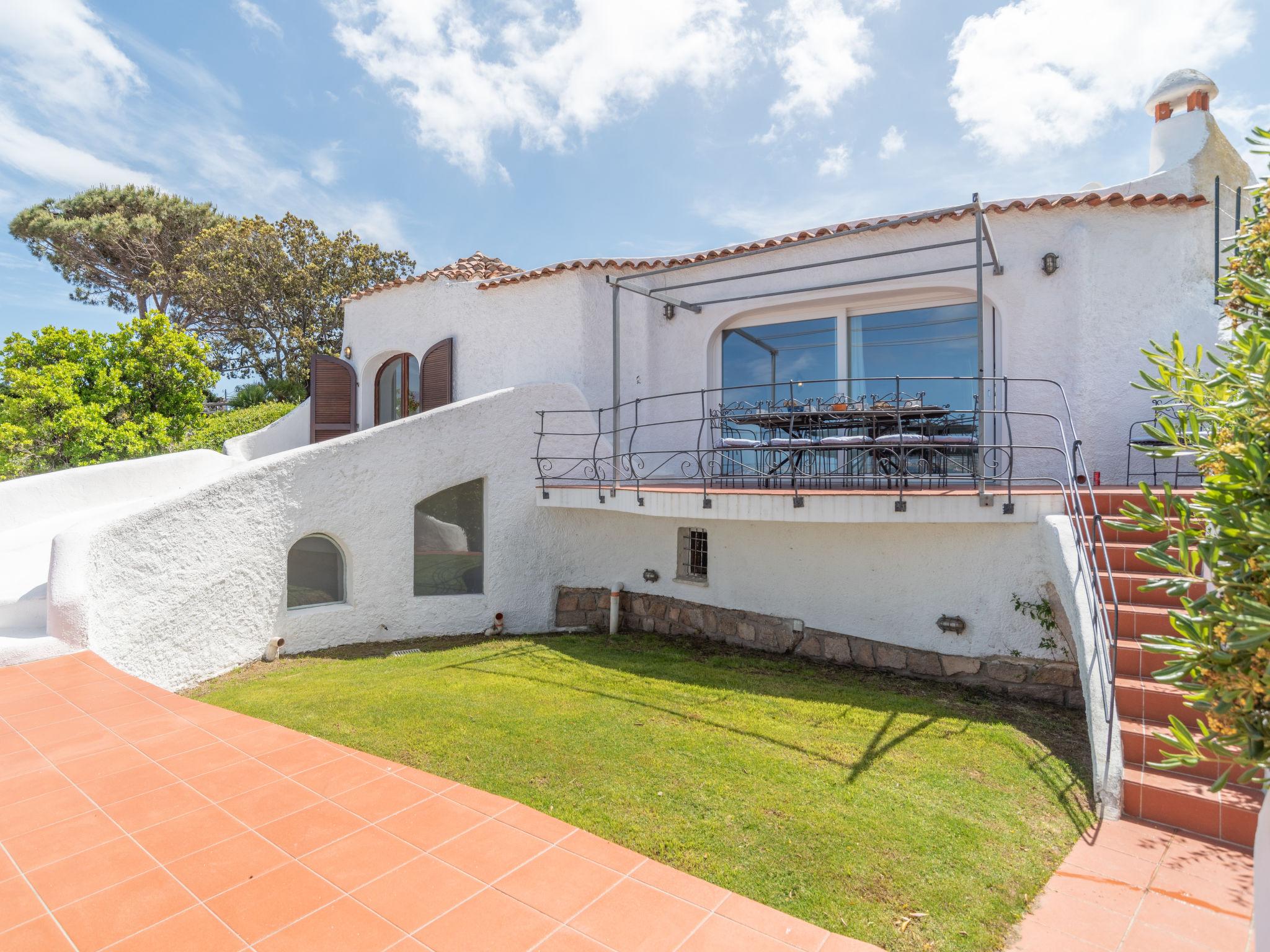 Photo 24 - Maison de 5 chambres à Palau avec terrasse et vues à la mer