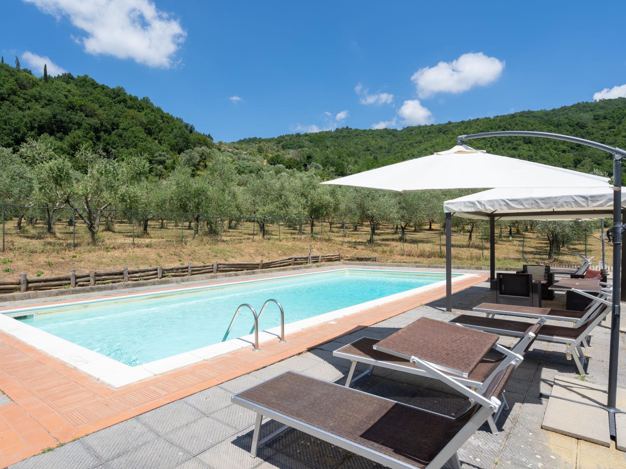 Photo 2 - Maison de 5 chambres à Dicomano avec piscine privée et jardin