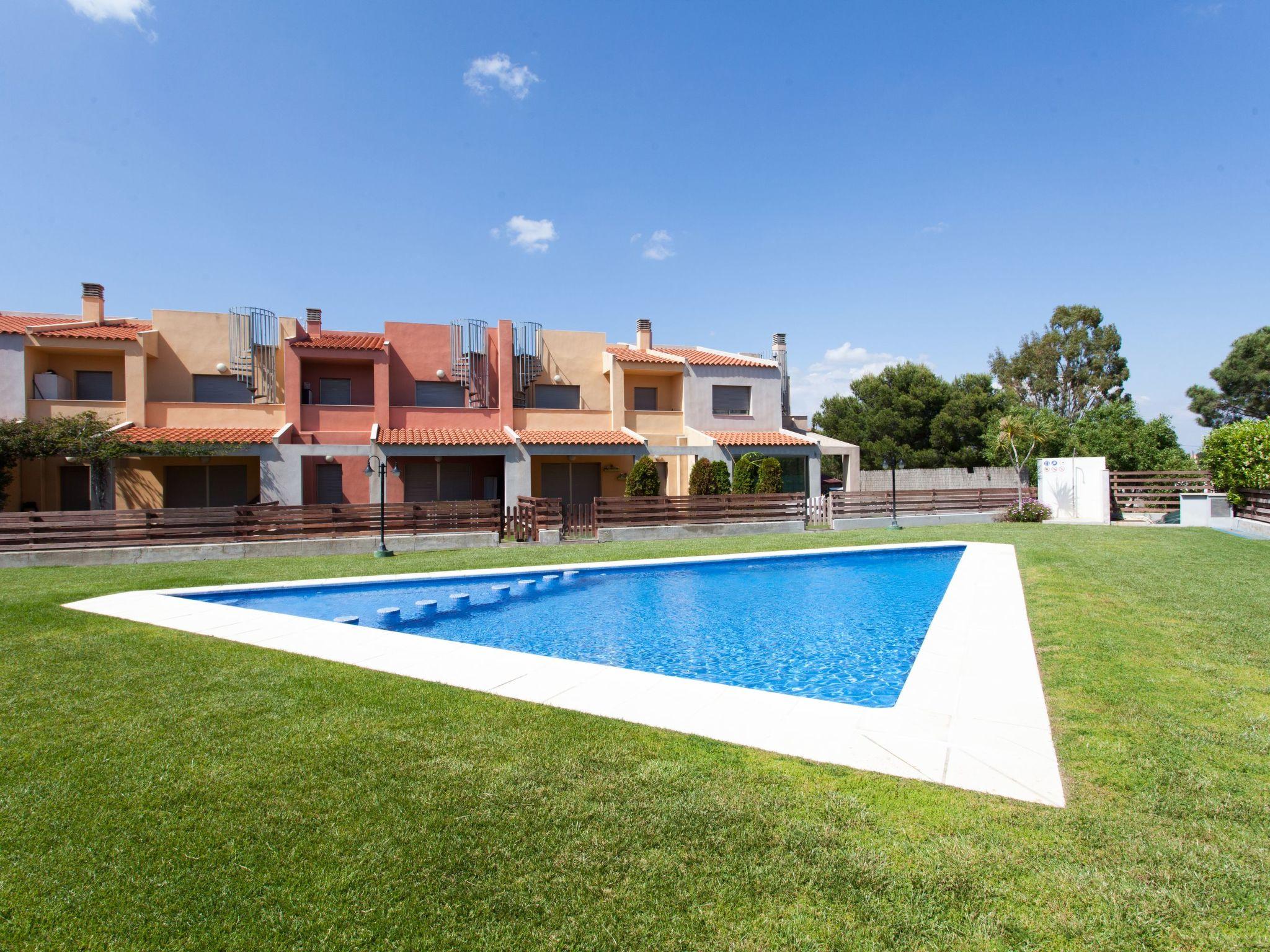 Photo 17 - Maison de 3 chambres à Mont-roig del Camp avec piscine et vues à la mer