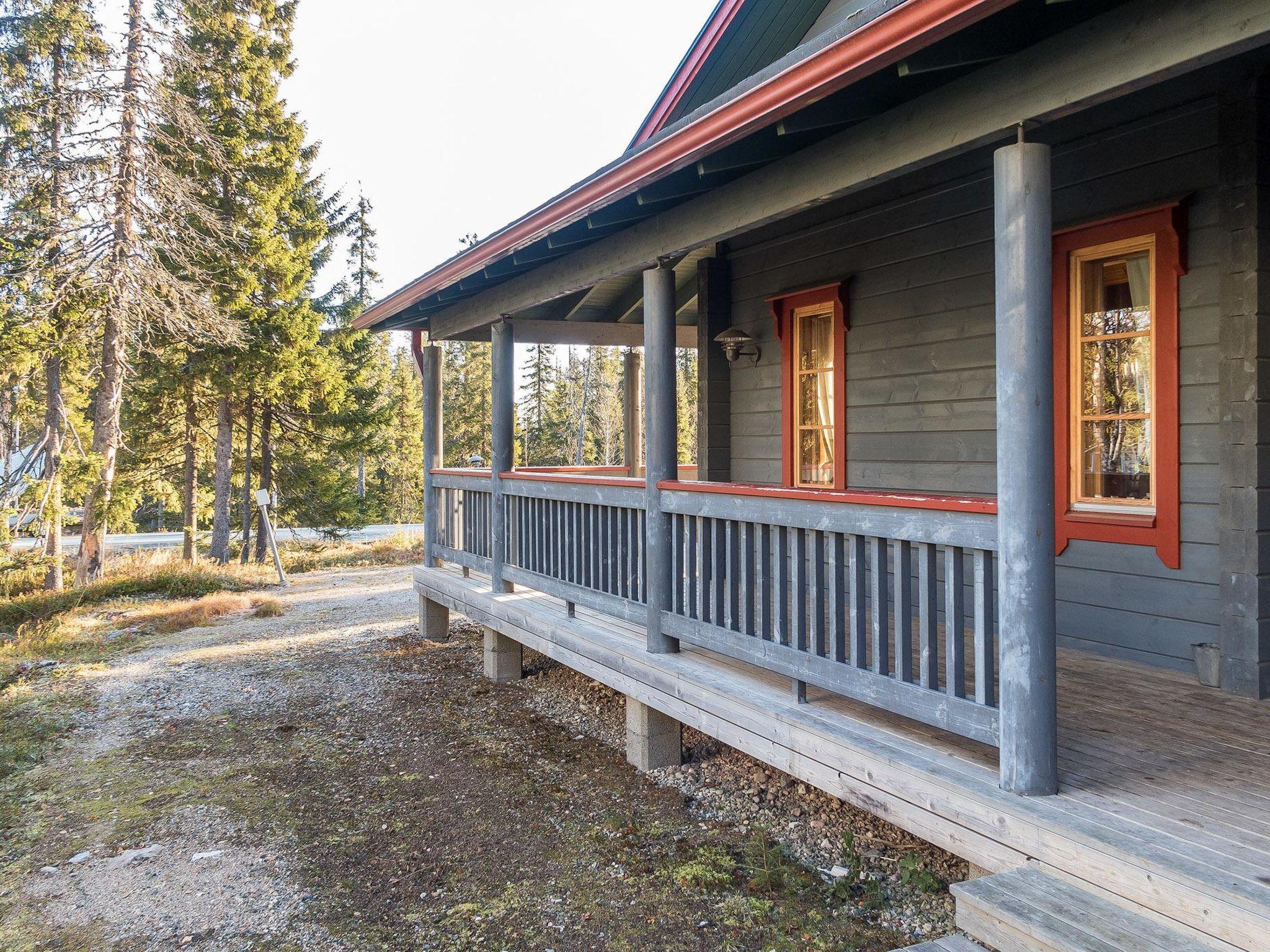 Foto 19 - Casa de 1 quarto em Kuusamo com sauna e vista para a montanha