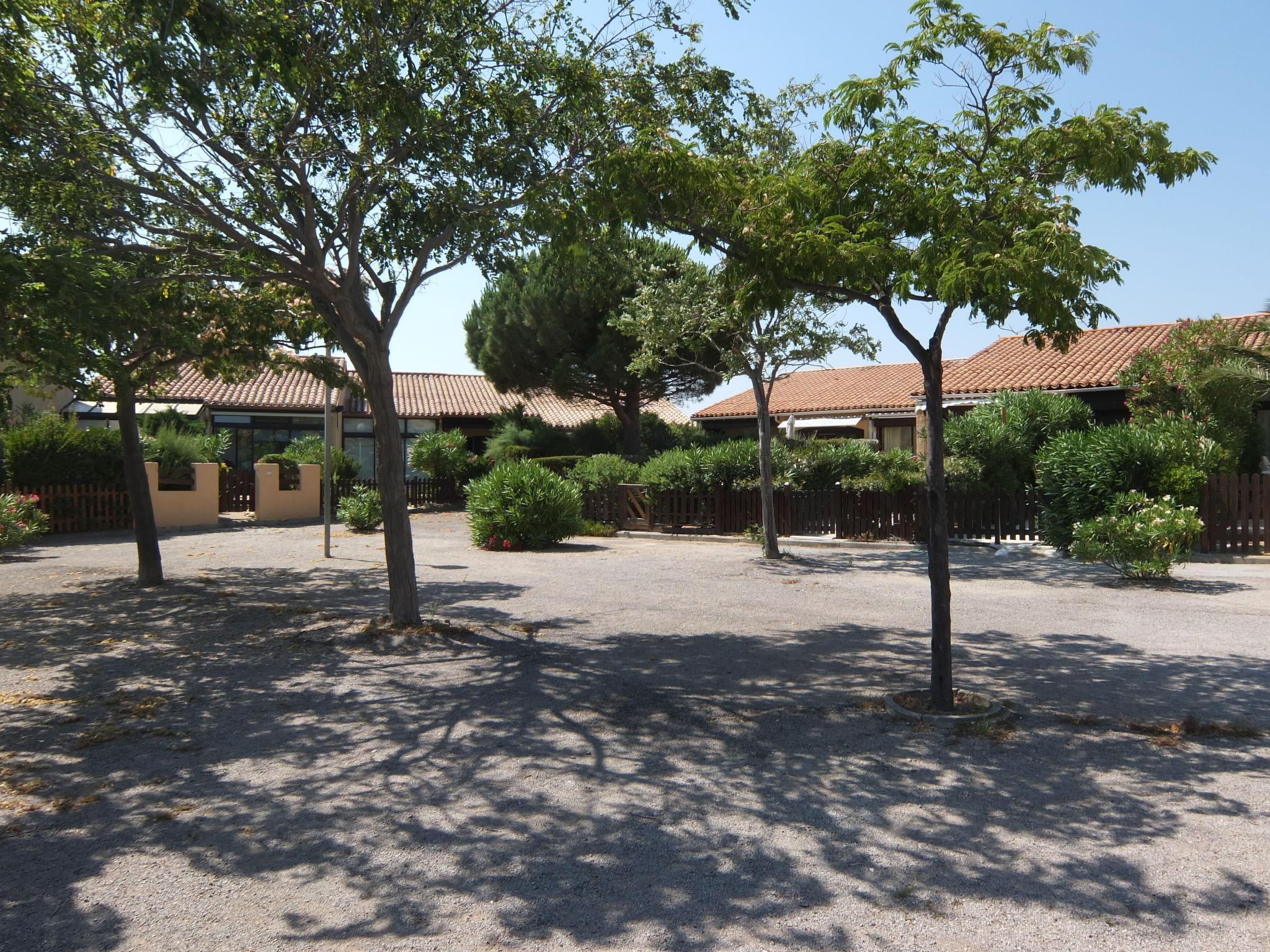 Foto 12 - Haus mit 2 Schlafzimmern in Saint-Cyprien mit terrasse und blick aufs meer