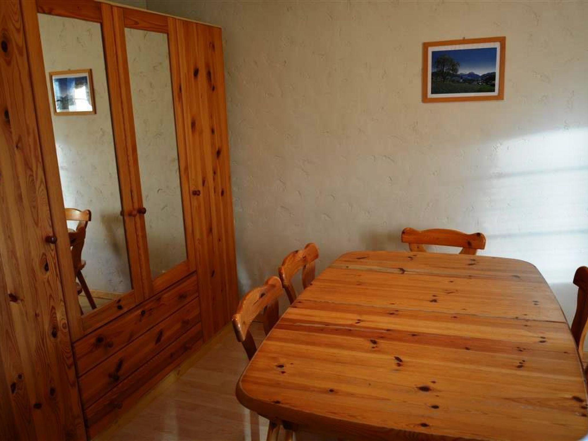 Photo 9 - 3 bedroom Apartment in Saanen