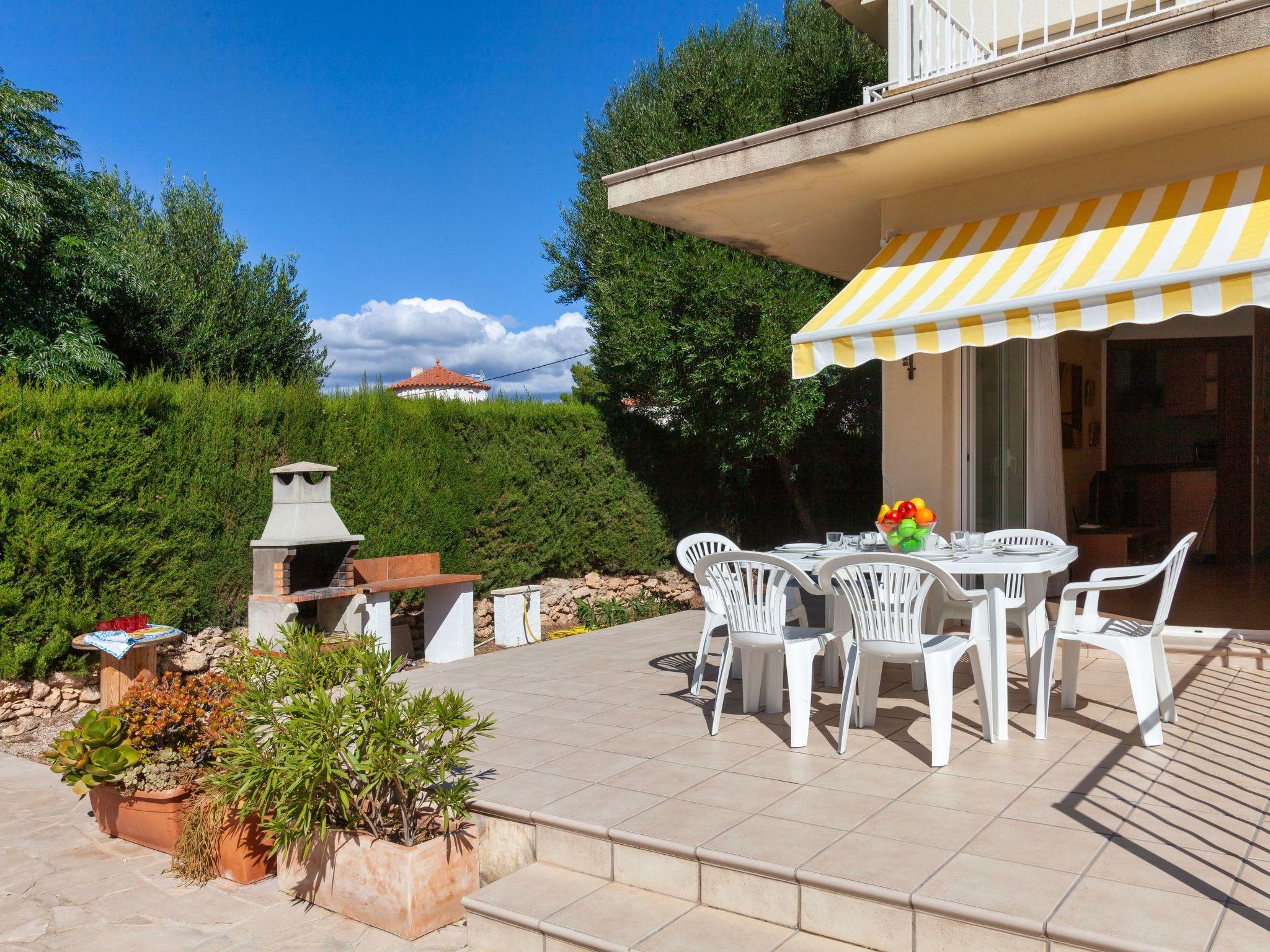 Photo 16 - 4 bedroom House in l'Ametlla de Mar with private pool and garden