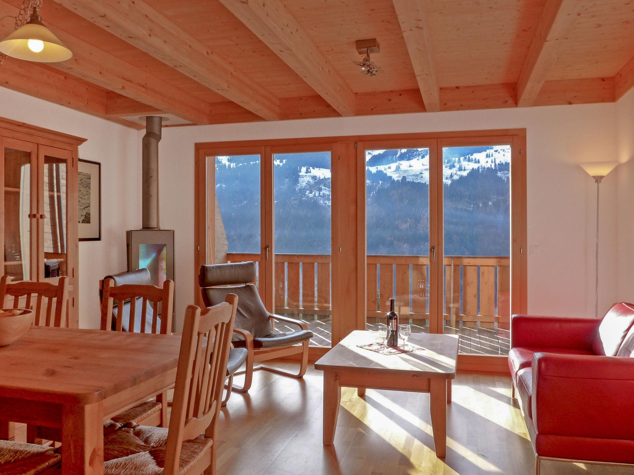 Photo 9 - Appartement de 4 chambres à Lauterbrunnen avec vues sur la montagne