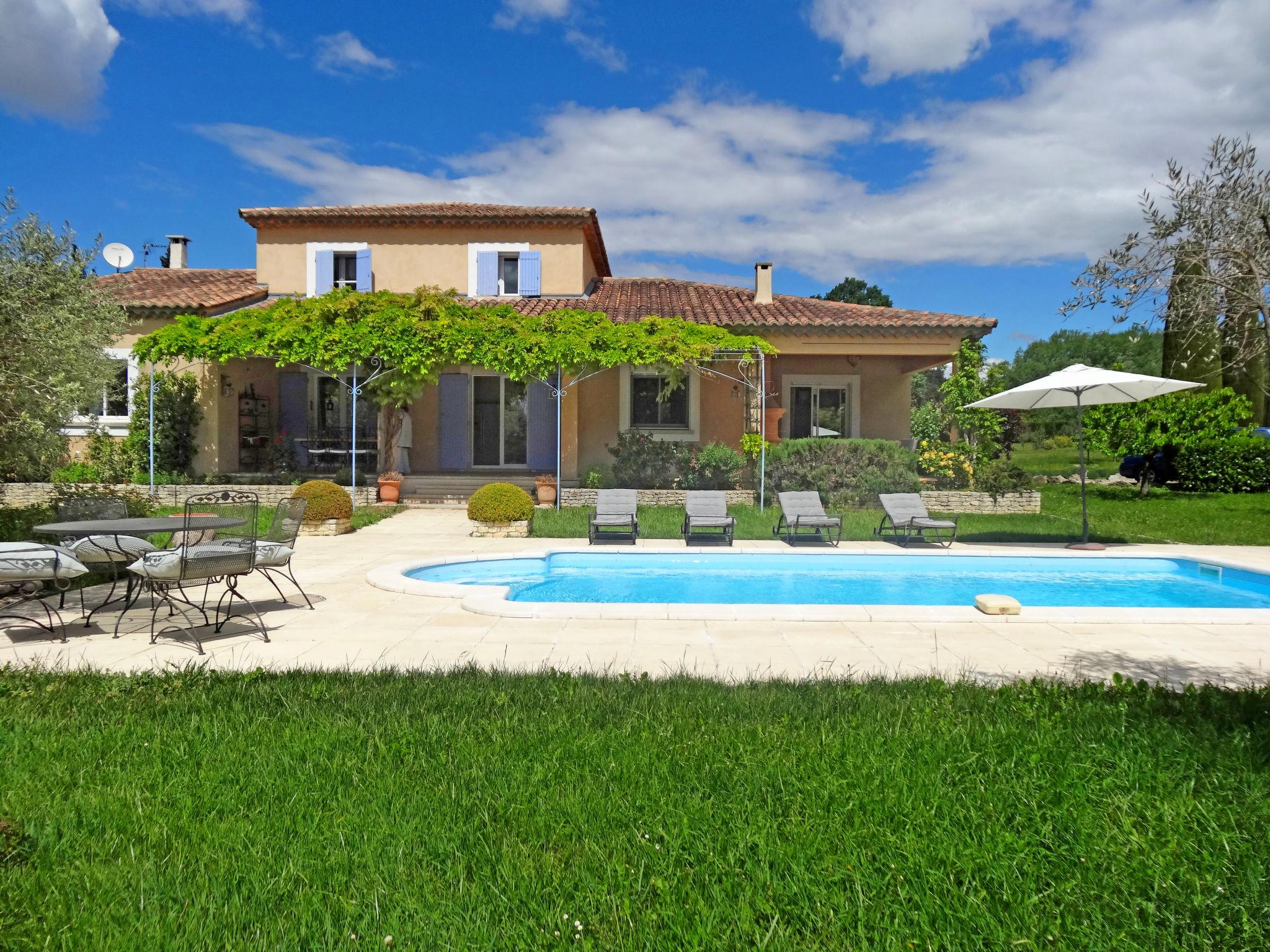 Foto 20 - Casa con 4 camere da letto a Velleron con piscina privata e giardino