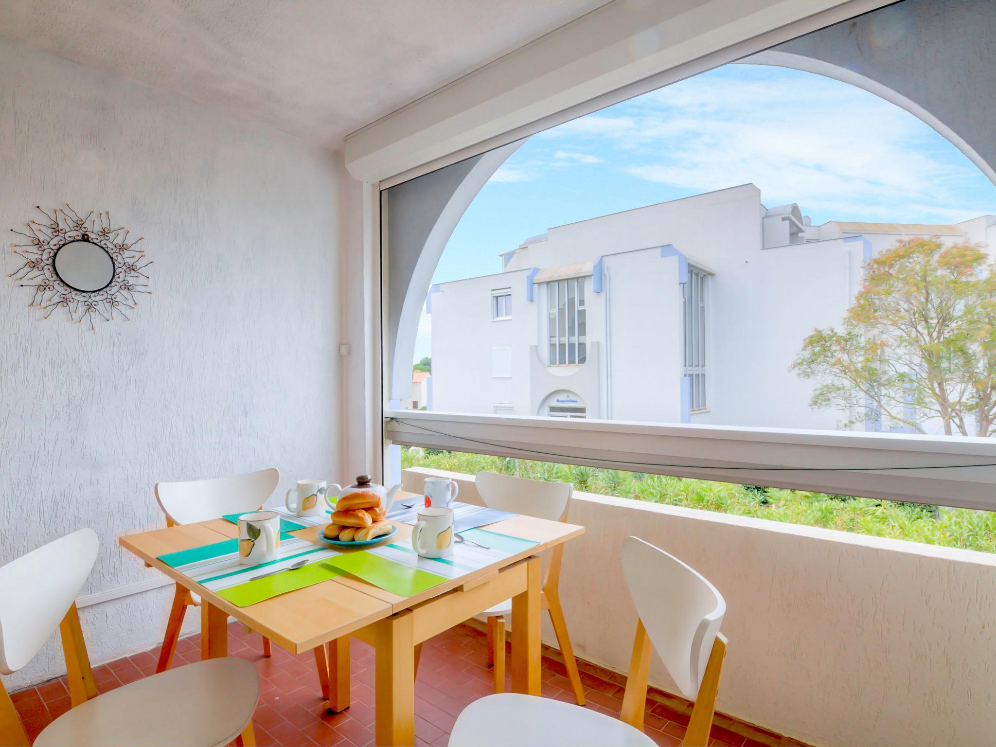 Photo 14 - Appartement en Le Grau-du-Roi avec piscine et terrasse