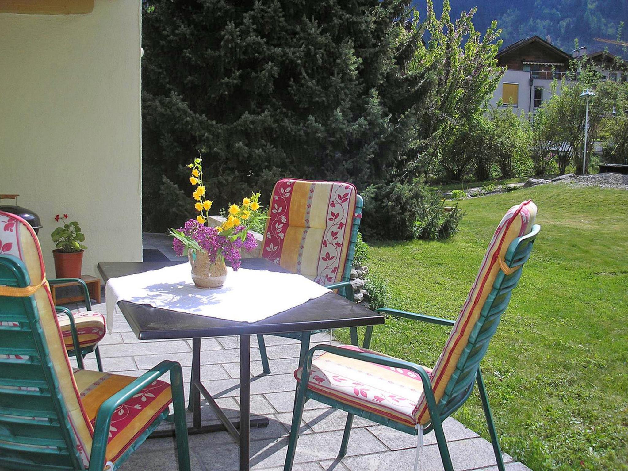 Foto 3 - Appartamento con 2 camere da letto a Mayrhofen con giardino e terrazza