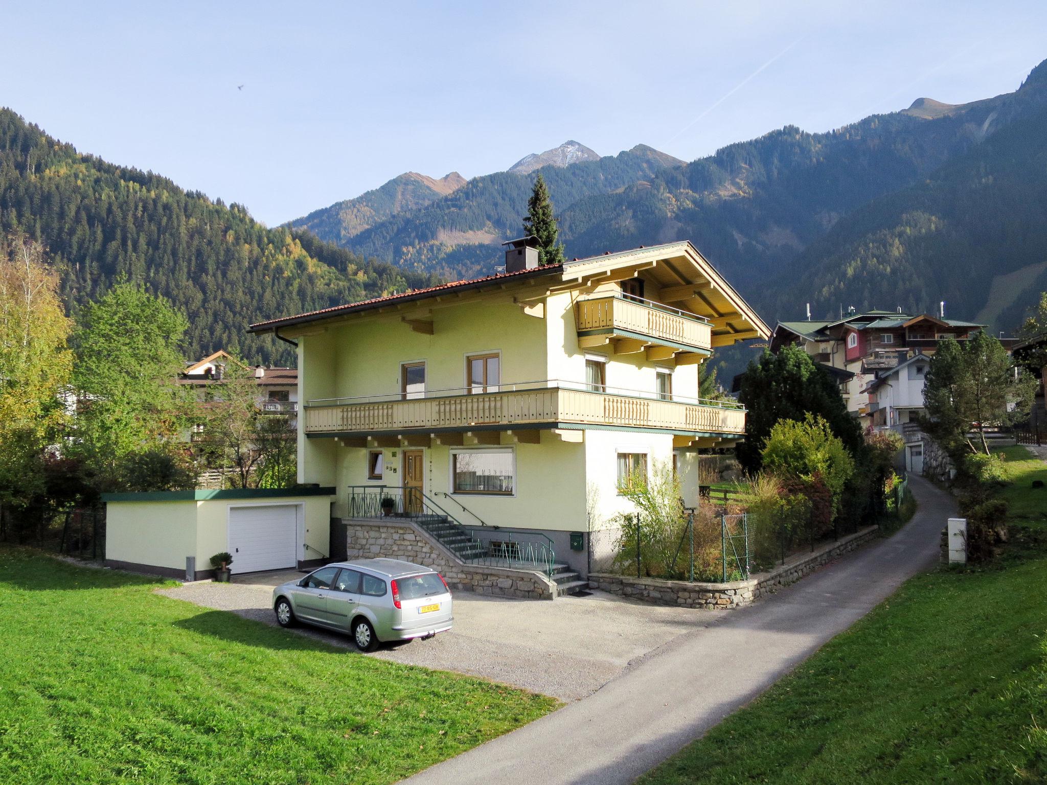 Foto 16 - Apartamento de 2 quartos em Mayrhofen com jardim