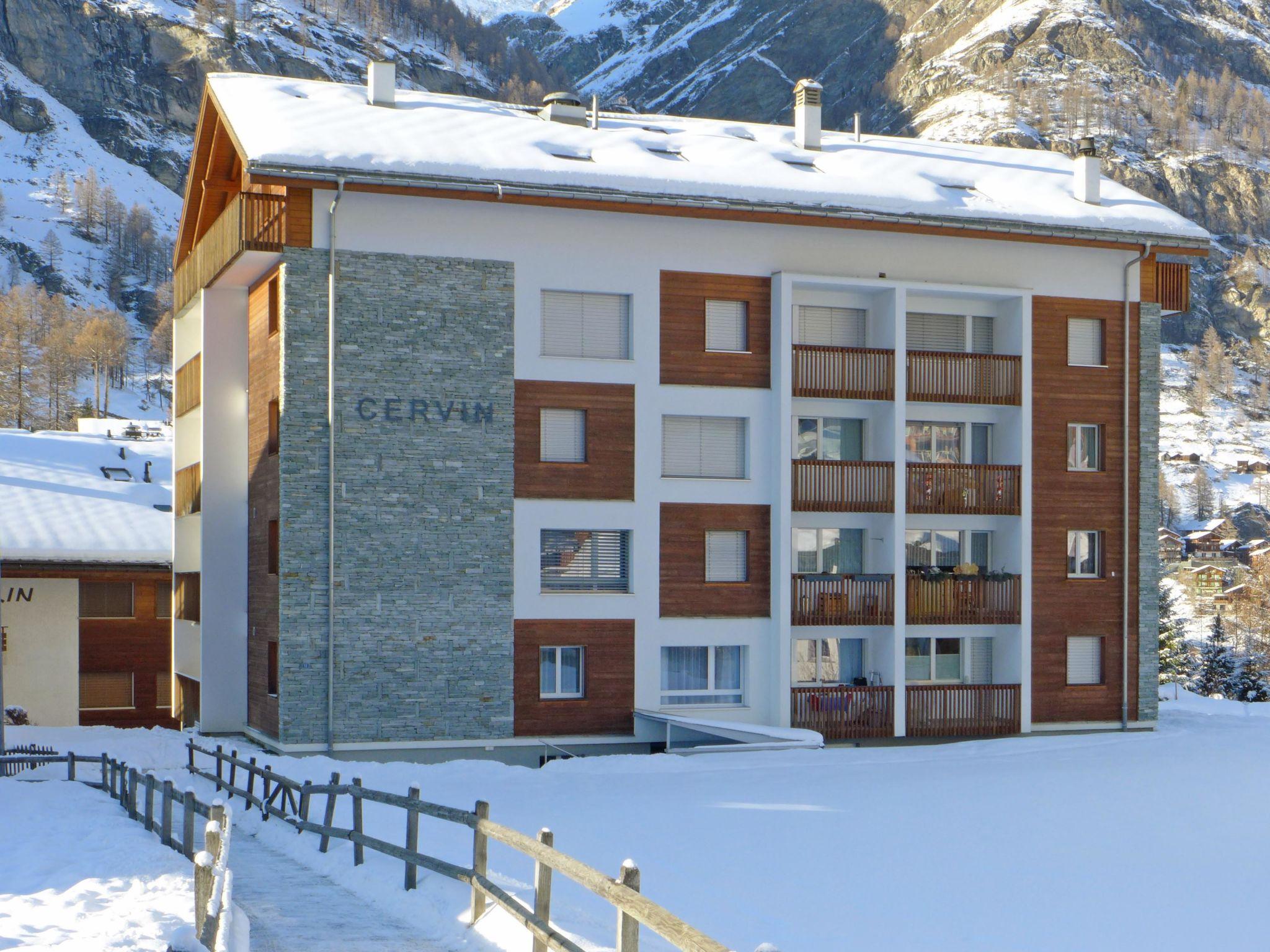 Foto 16 - Apartamento de 2 habitaciones en Zermatt con vistas a la montaña