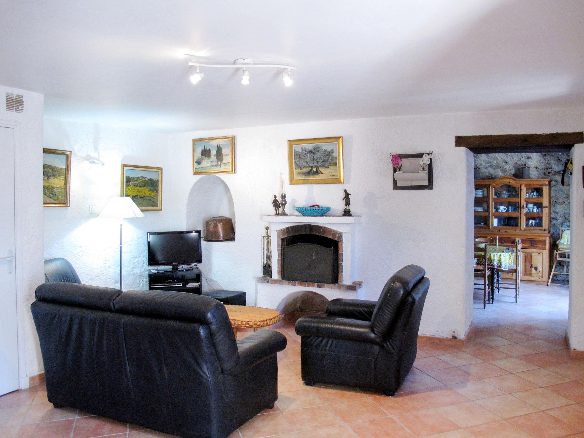 Photo 3 - 3 bedroom House in La Motte with private pool and terrace
