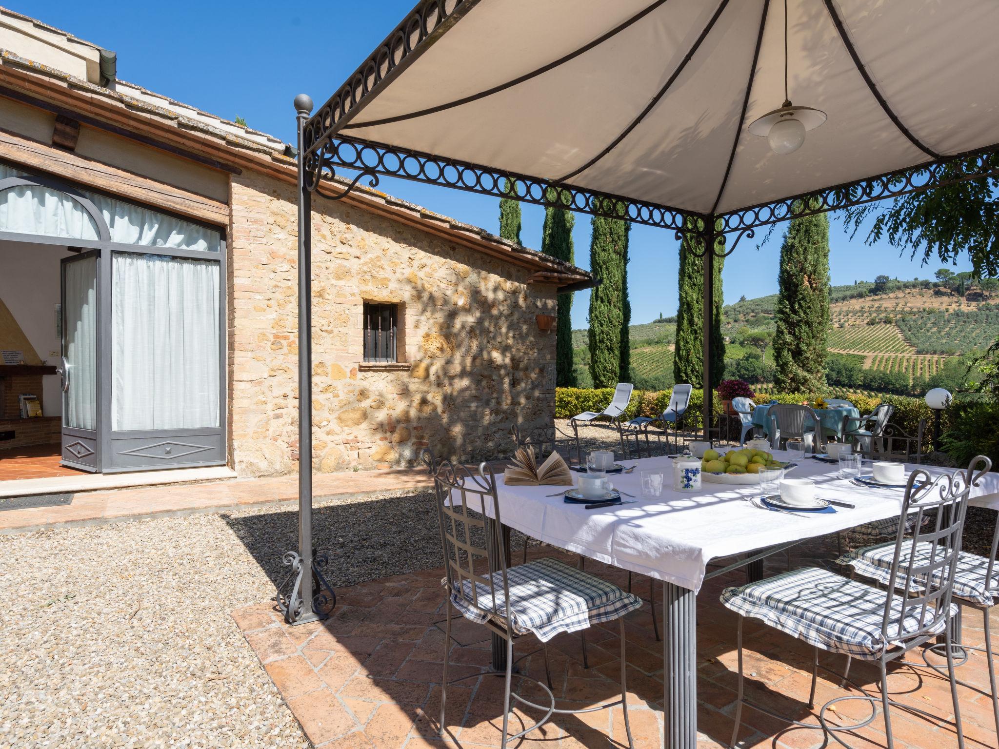 Foto 3 - Casa de 3 quartos em San Gimignano com piscina privada e jardim