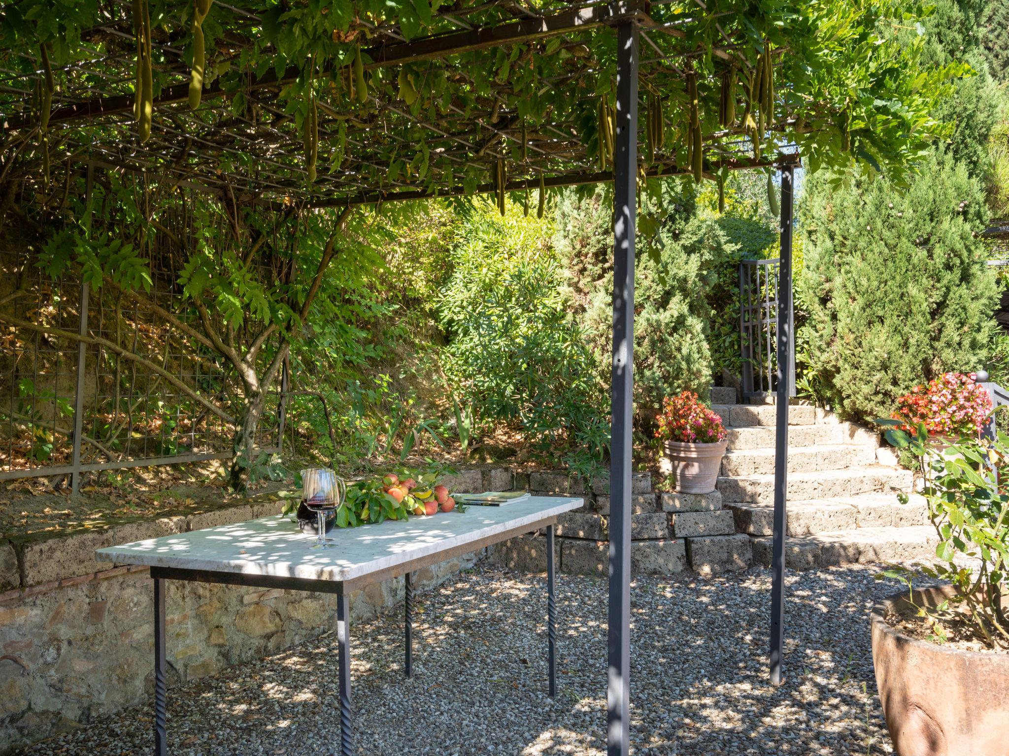 Foto 41 - Casa con 3 camere da letto a San Gimignano con piscina privata e giardino