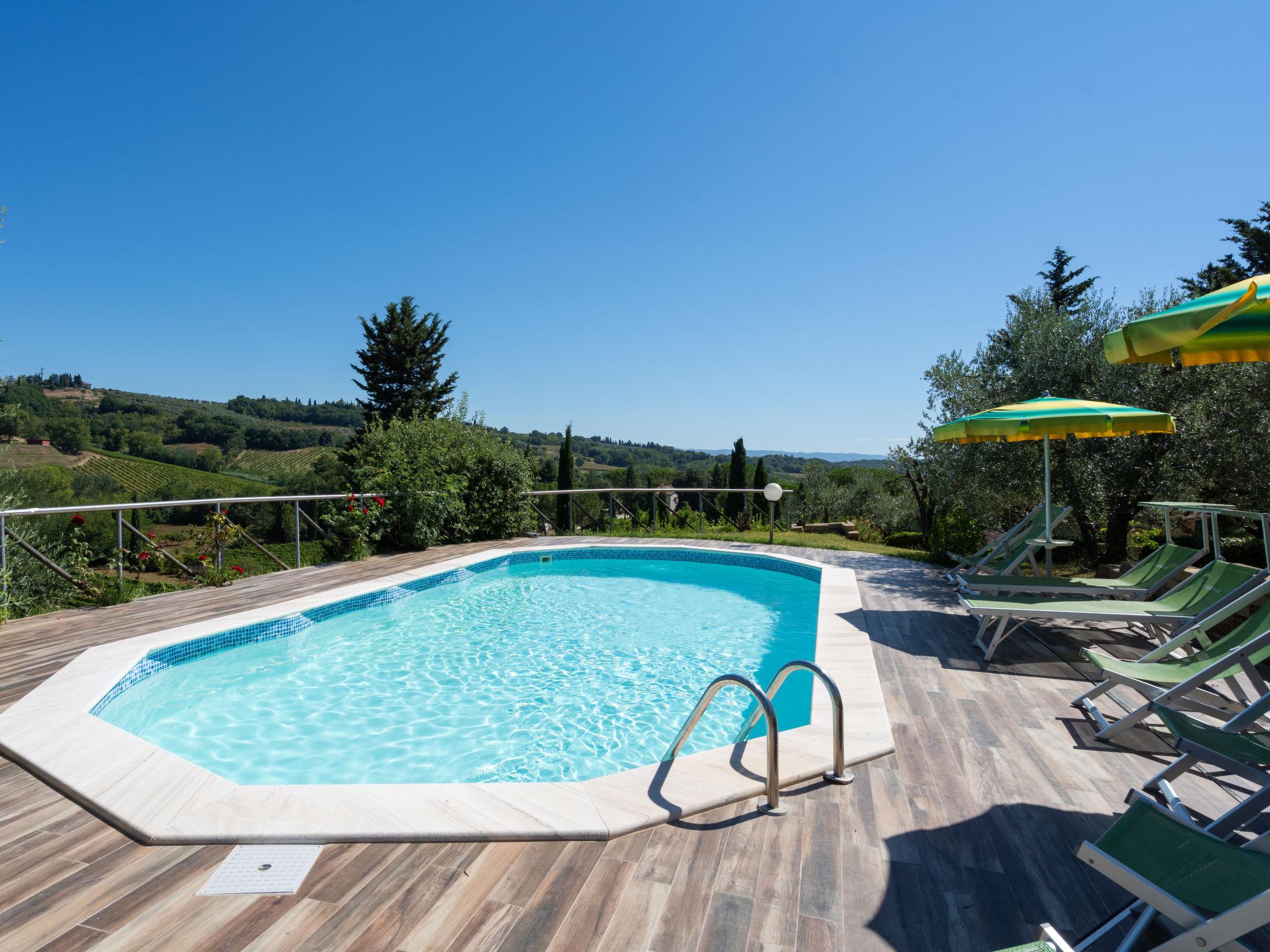 Foto 2 - Casa de 3 habitaciones en San Gimignano con piscina privada y jardín