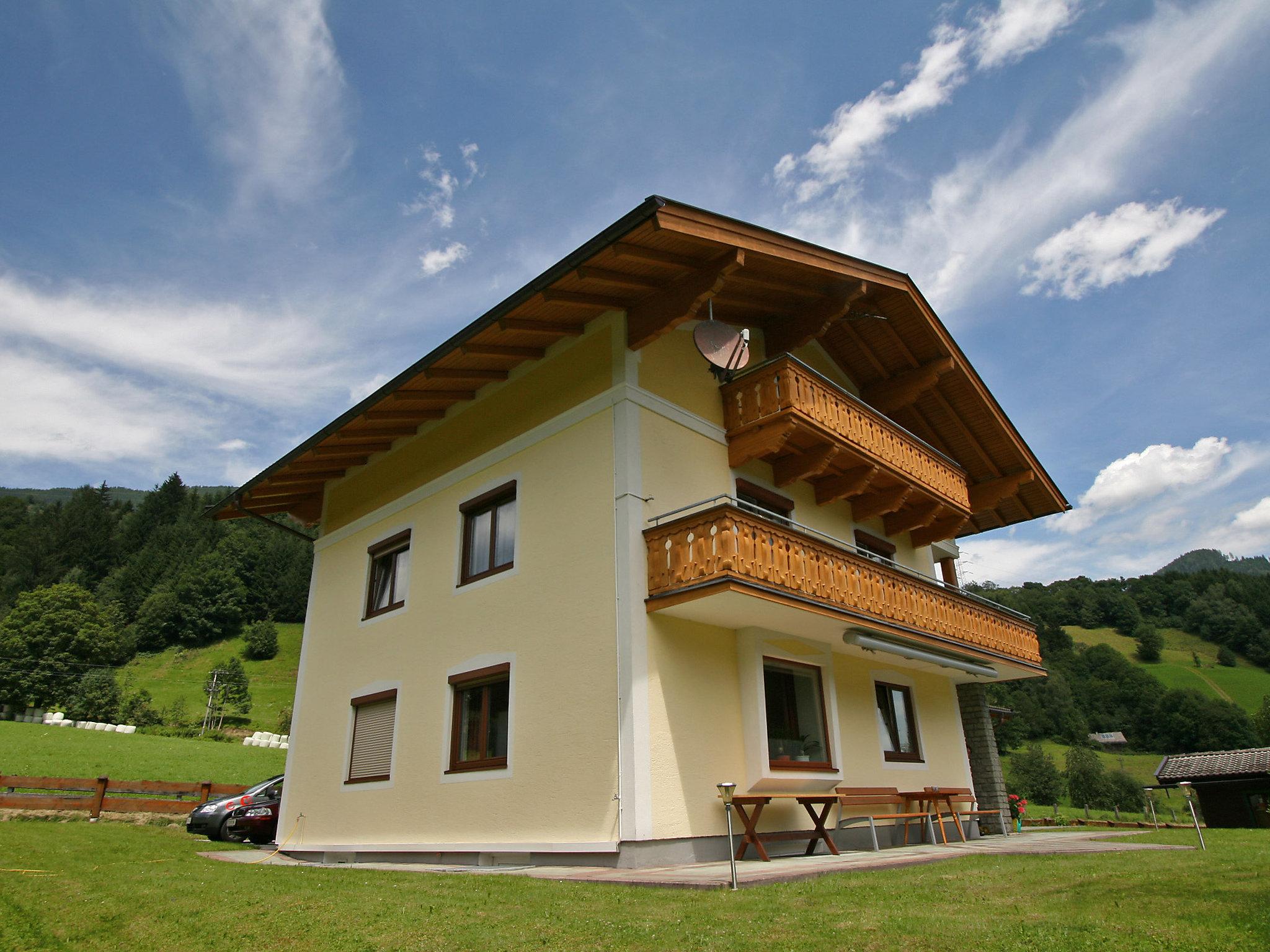 Foto 1 - Apartamento de 4 habitaciones en Bruck an der Großglocknerstraße con jardín y vistas a la montaña