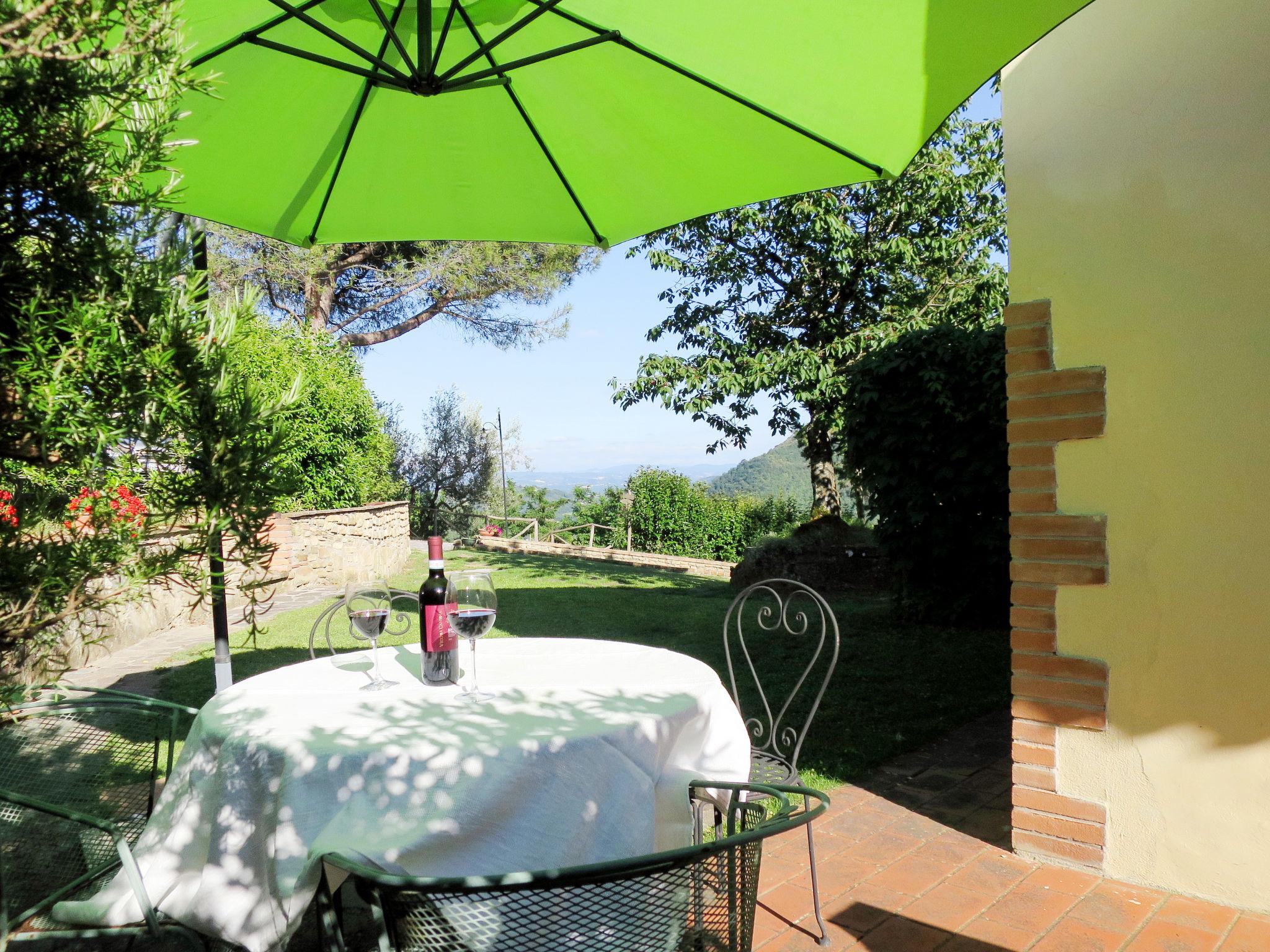 Photo 3 - Maison de 2 chambres à Monte Santa Maria Tiberina avec piscine et jardin