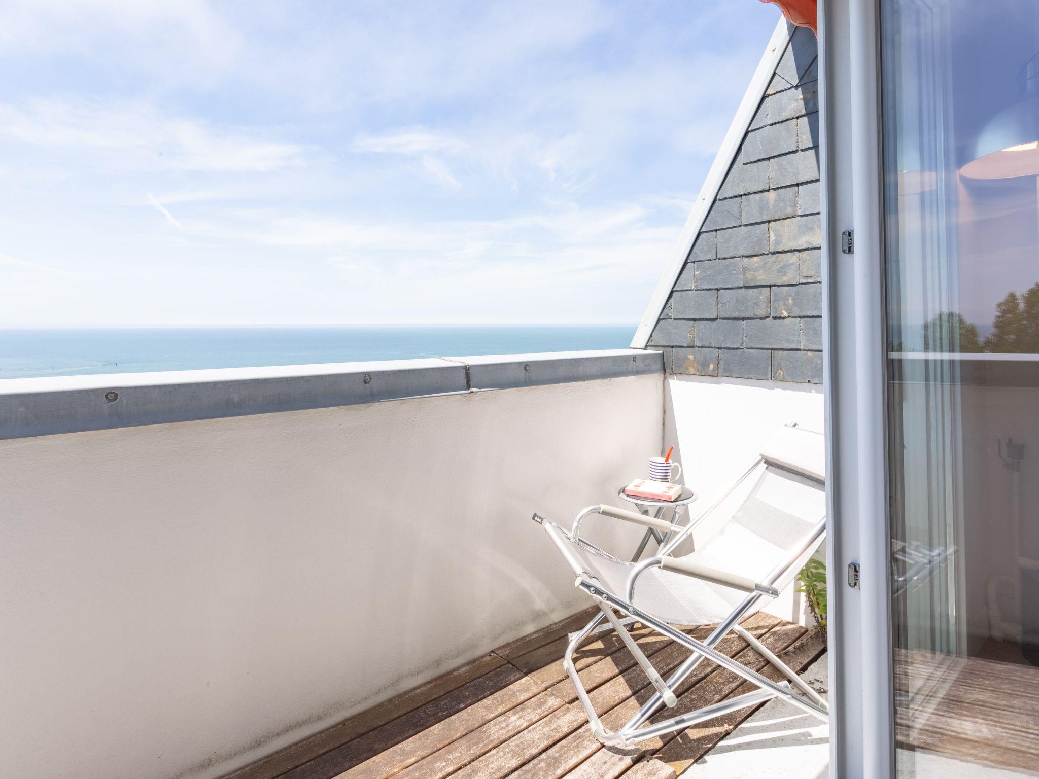 Photo 2 - 2 bedroom Apartment in Trouville-sur-Mer with sea view