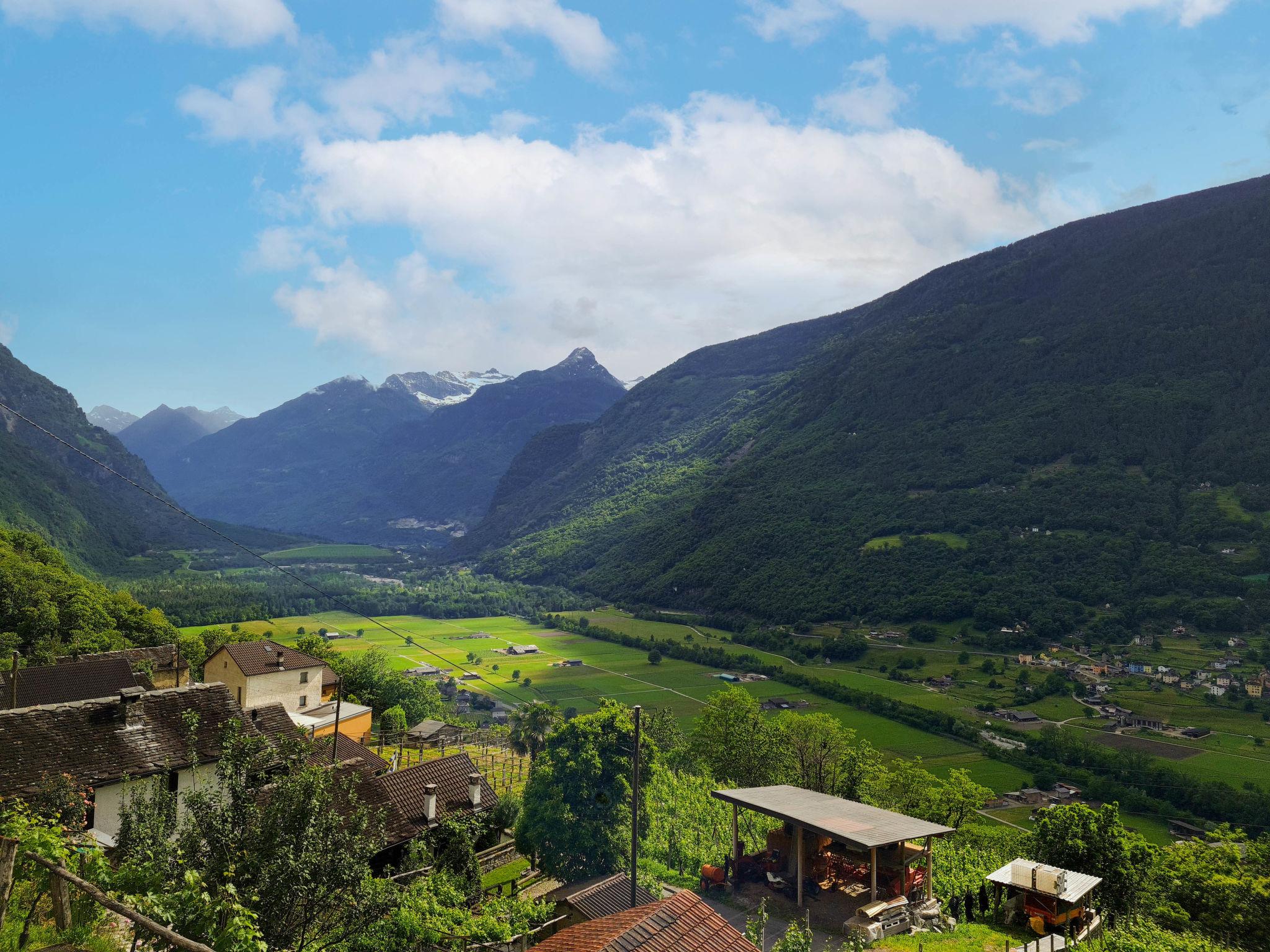 Foto 5 - Casa de 3 habitaciones en Serravalle con piscina privada y vistas a la montaña