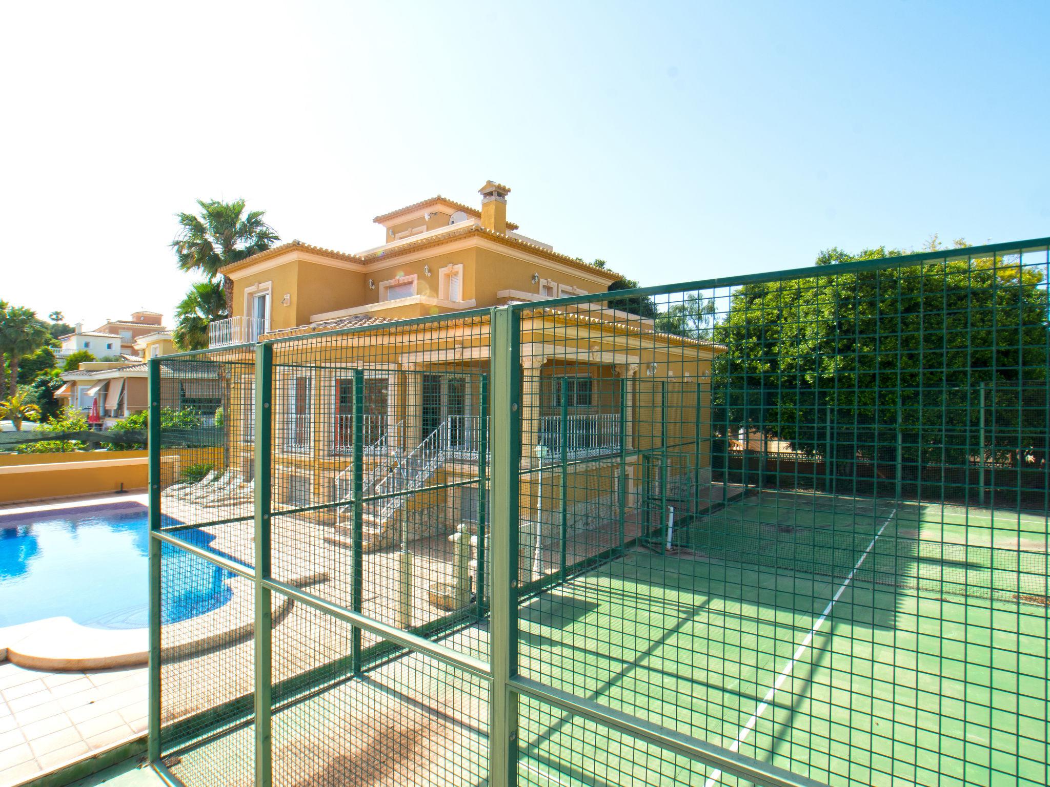Photo 2 - 7 bedroom House in Calp with private pool and sea view
