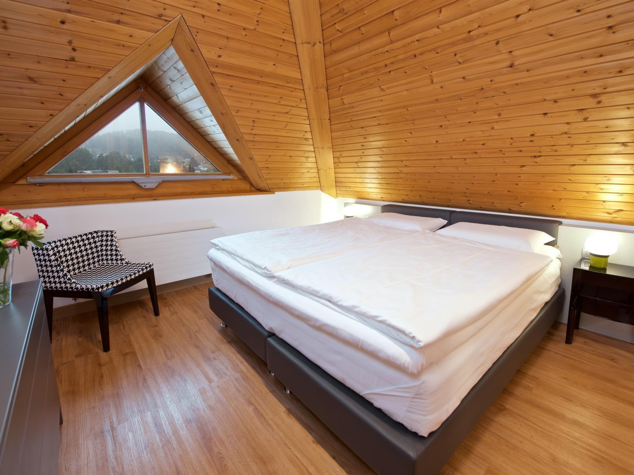 Foto 14 - Apartment mit 1 Schlafzimmer in Vaz/Obervaz mit schwimmbad und sauna
