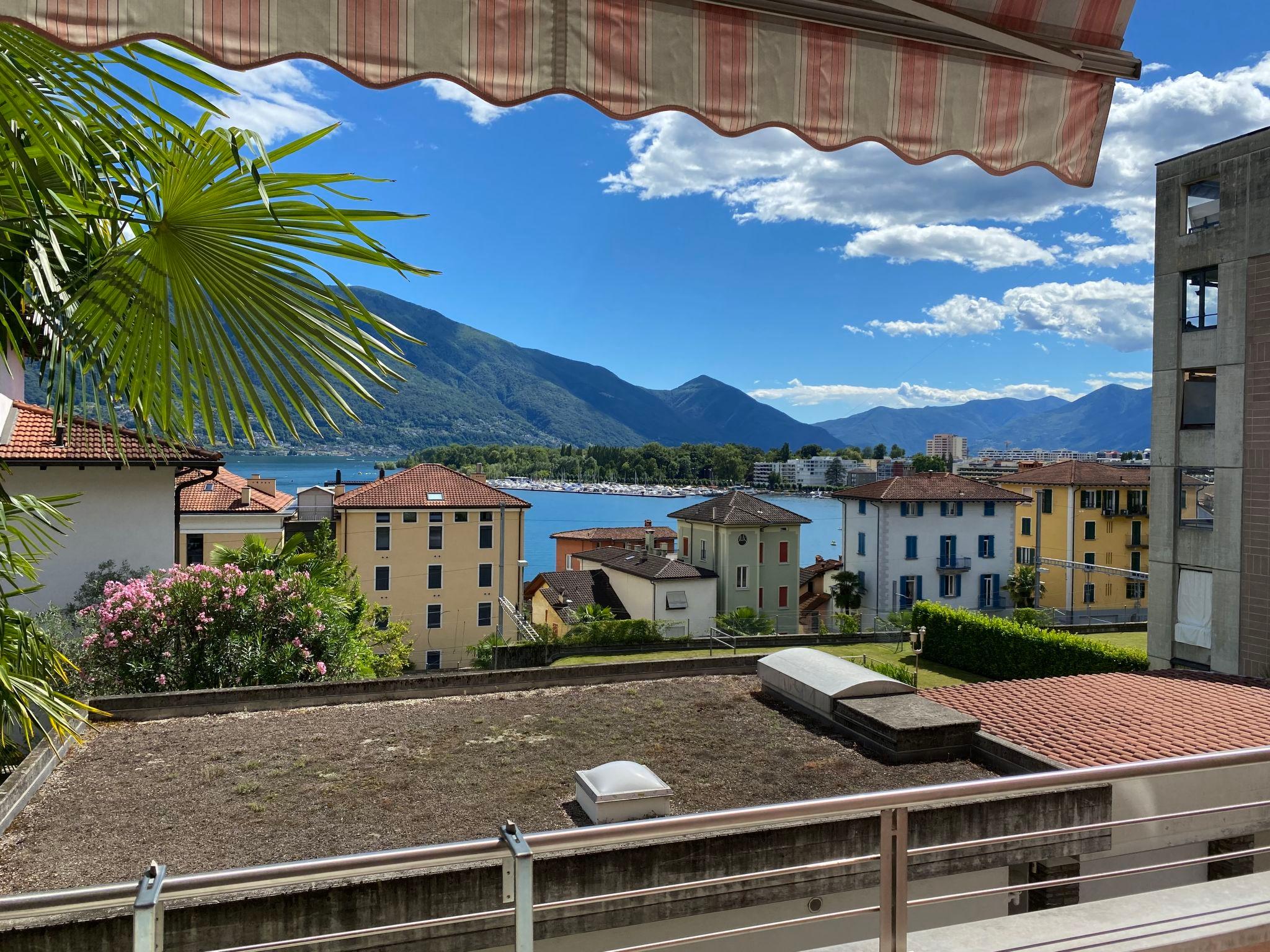 Foto 1 - Apartment mit 1 Schlafzimmer in Muralto mit blick auf die berge