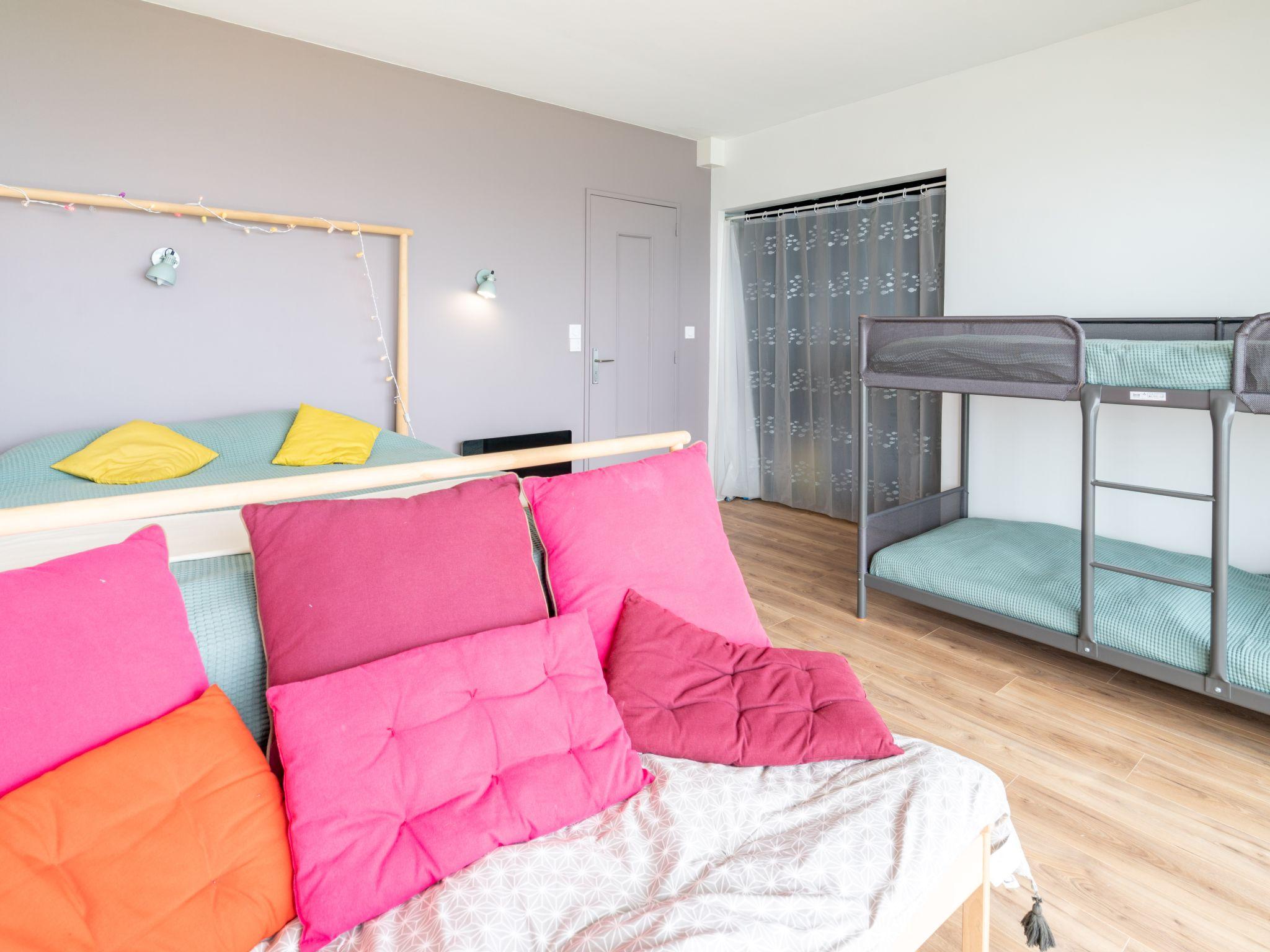 Foto 9 - Appartamento con 1 camera da letto a Biarritz con piscina e vista mare